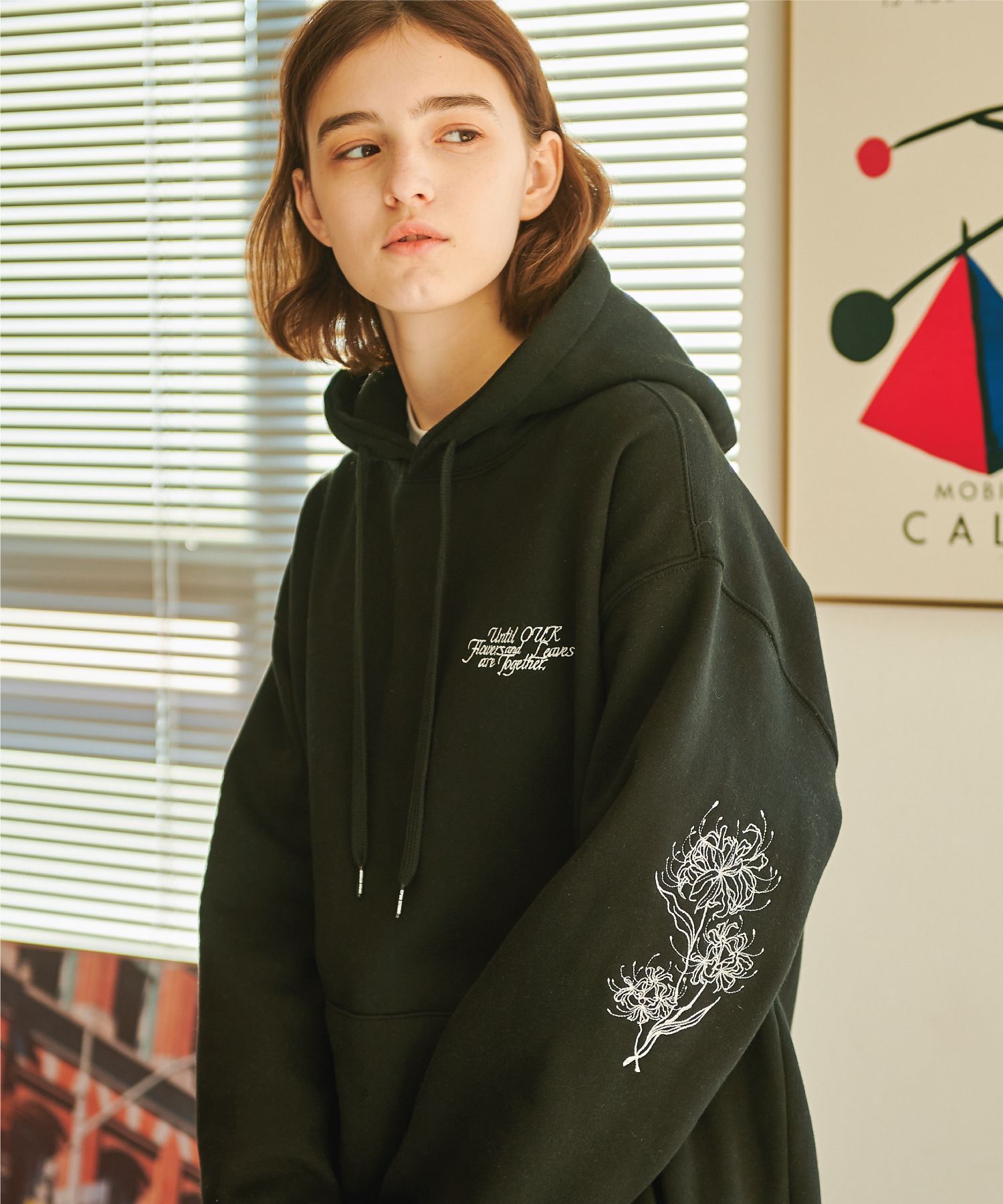 【CPGN STUDIO】Spider Lily Embroidery Brushed Hood MUSINSA | CPGN STUDIO [FLEECE LINED] SPIDER LILY EMBROIDERED