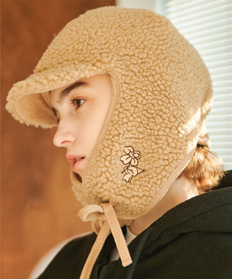 홀리 트루퍼 양털 이어플랩 베이지
