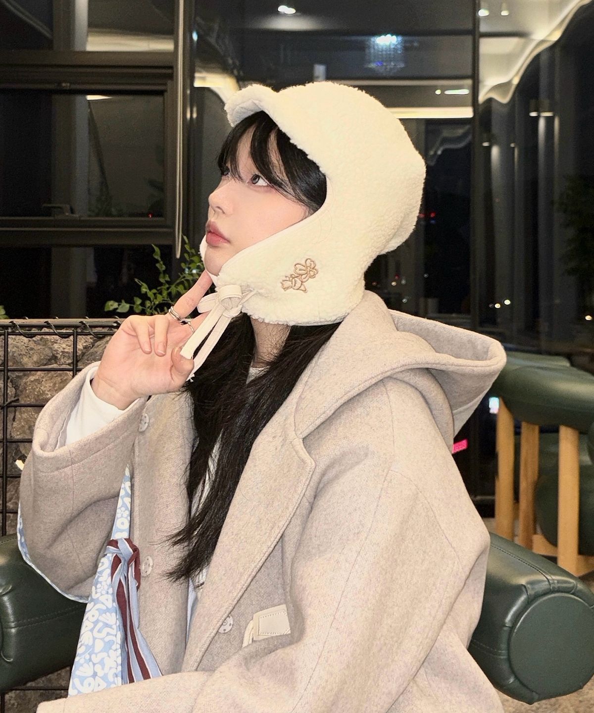 꼼파뇨(CPGN STUDIO) 홀리 트루퍼 양털 이어플랩 크림