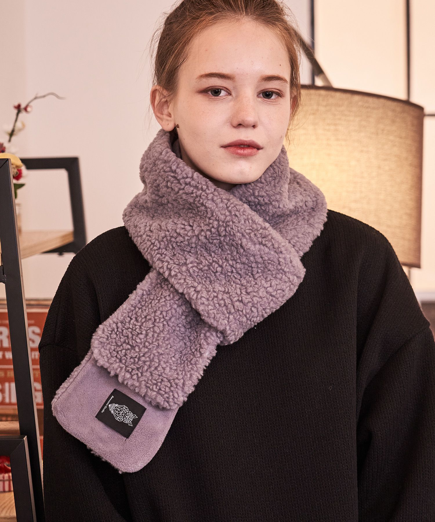 MUSINSA公式 | AWESOME STUDIO Reversible Boa Hair Muffler Gray