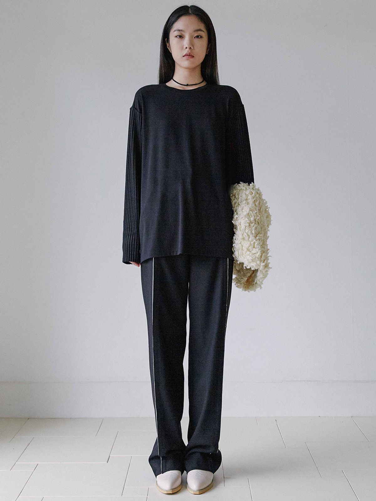 라비드(RA VIDE) FLUFF RIB LAYERED LONG TEE BLACK