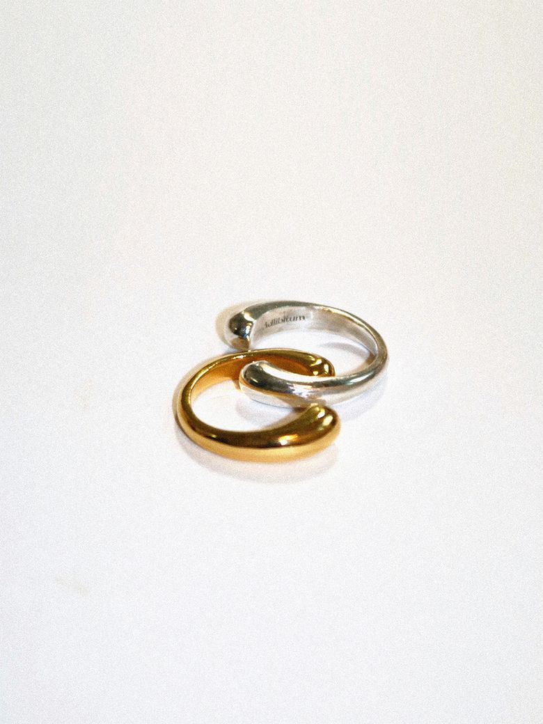 BAN RING