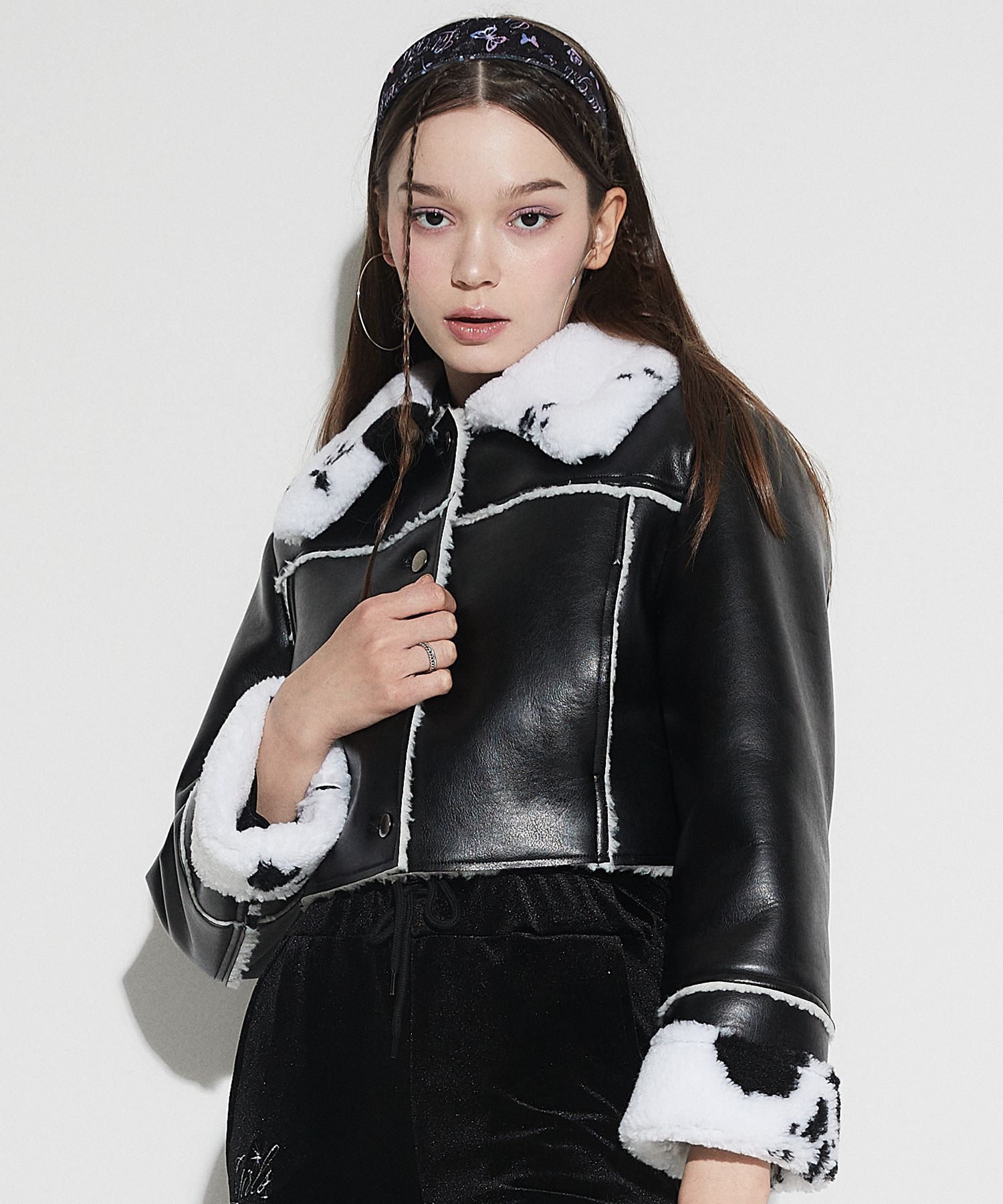 LUV IS TRUE★韓国★人気★OW COW MUSTANG(BLACK) MUSINSA | LUV IS TRUE OW COW MUSTANG_BLACK