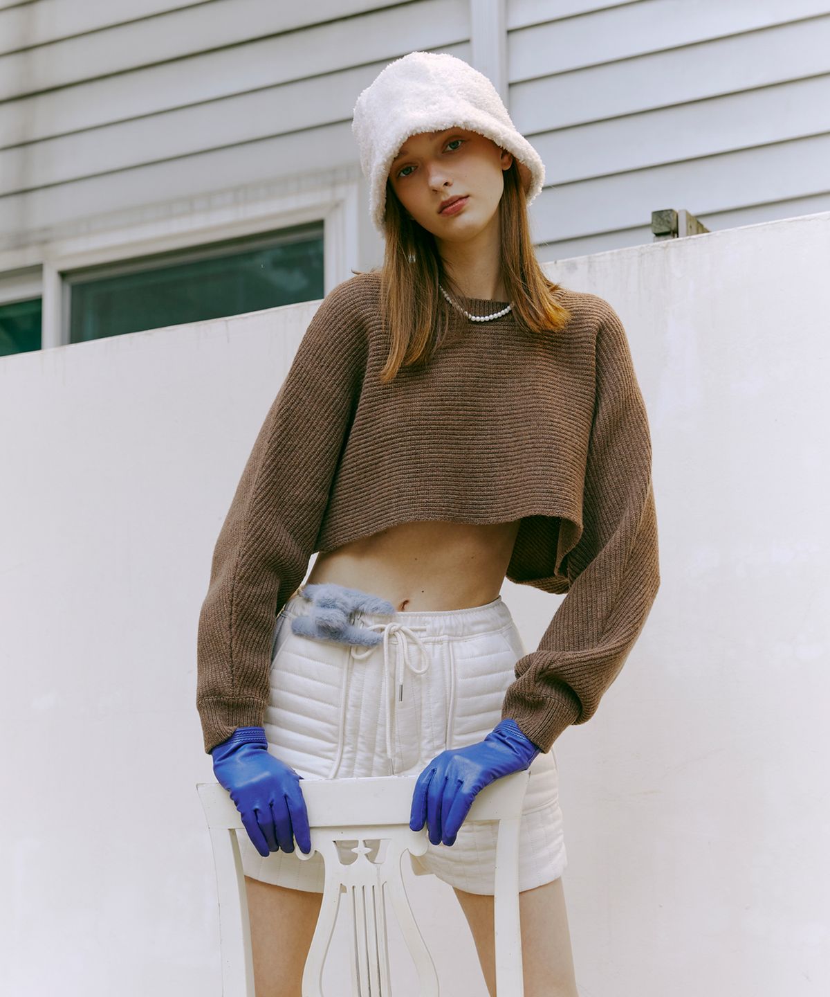에트몽(ETMON) Round Crop Knit Top  Brown