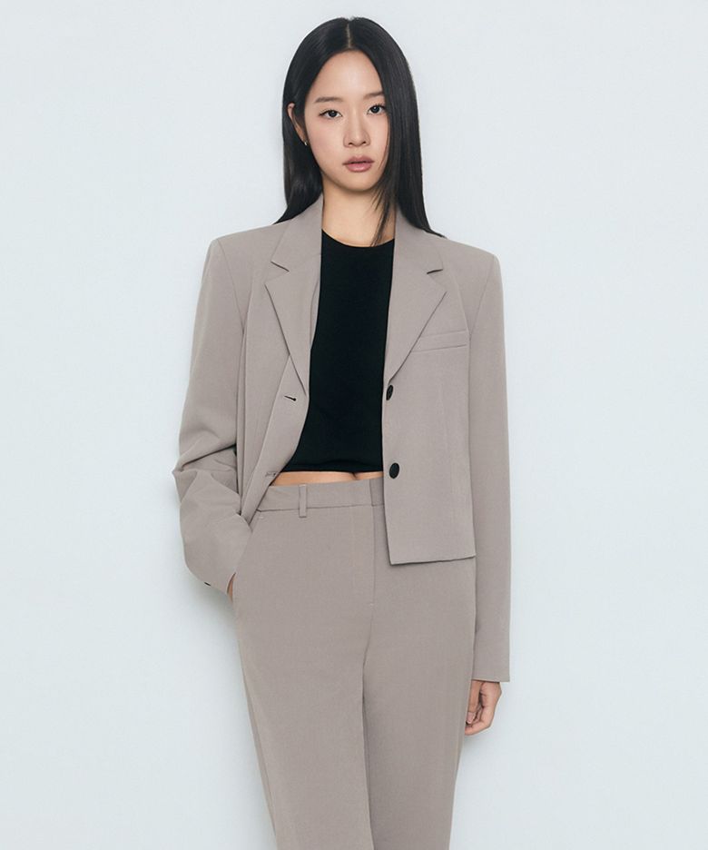 우먼즈 크롭 블레이저 [라이트 베이지]