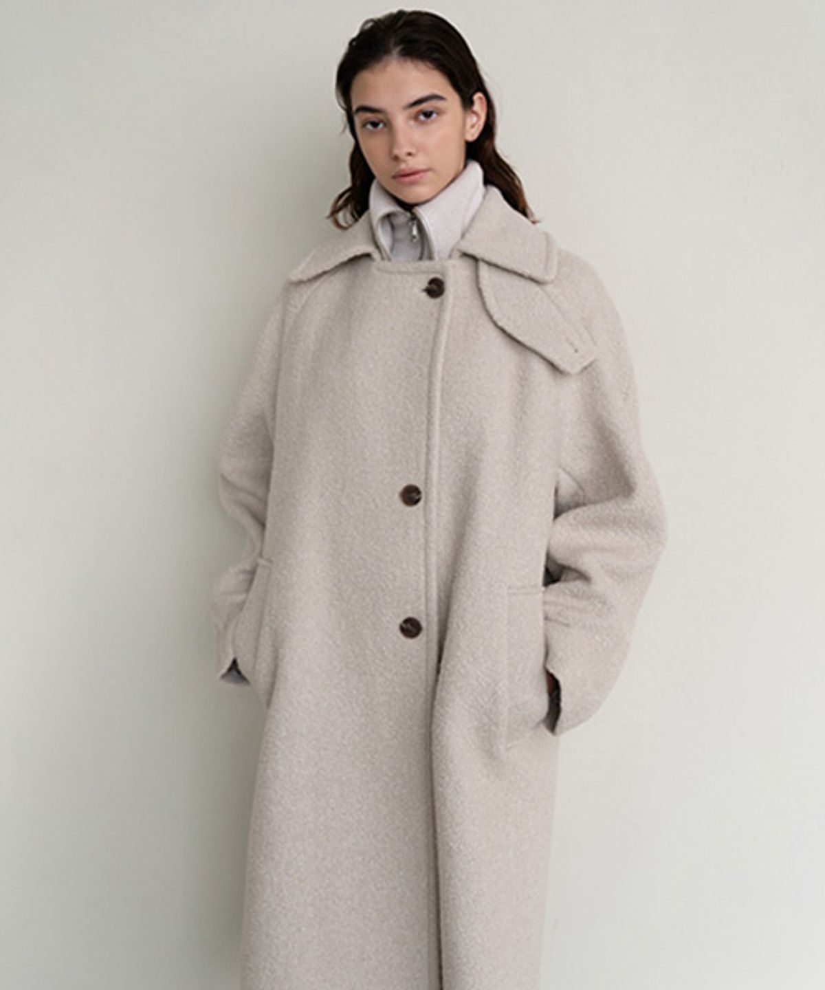 아바몰리(AVA MOLLI) FANCY RVS BALMACAAN HALF COAT(IVORY)