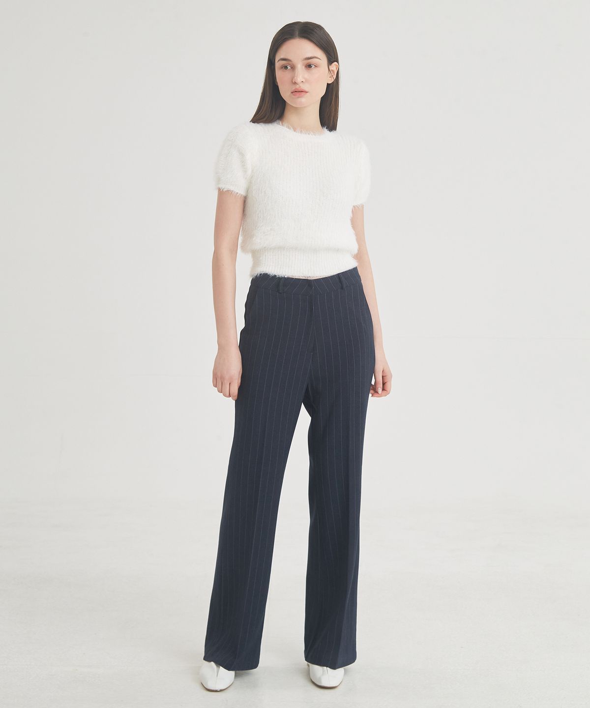 프라이하잇(THEFRHT) Wool Stripe Flare Pants (Navy)