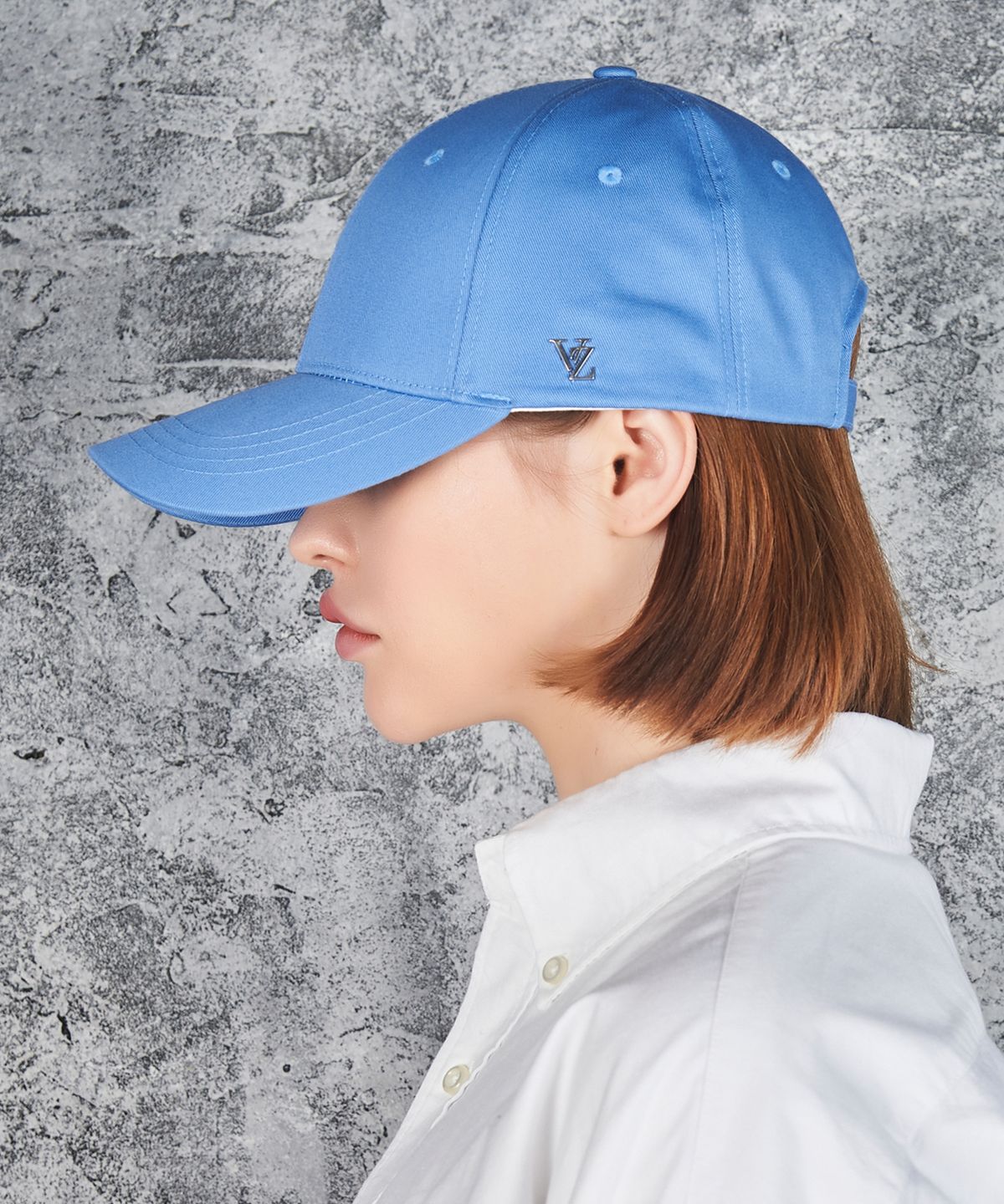 바잘(VARZAR) VZ 스터드 오버핏 볼캡 스카이블루