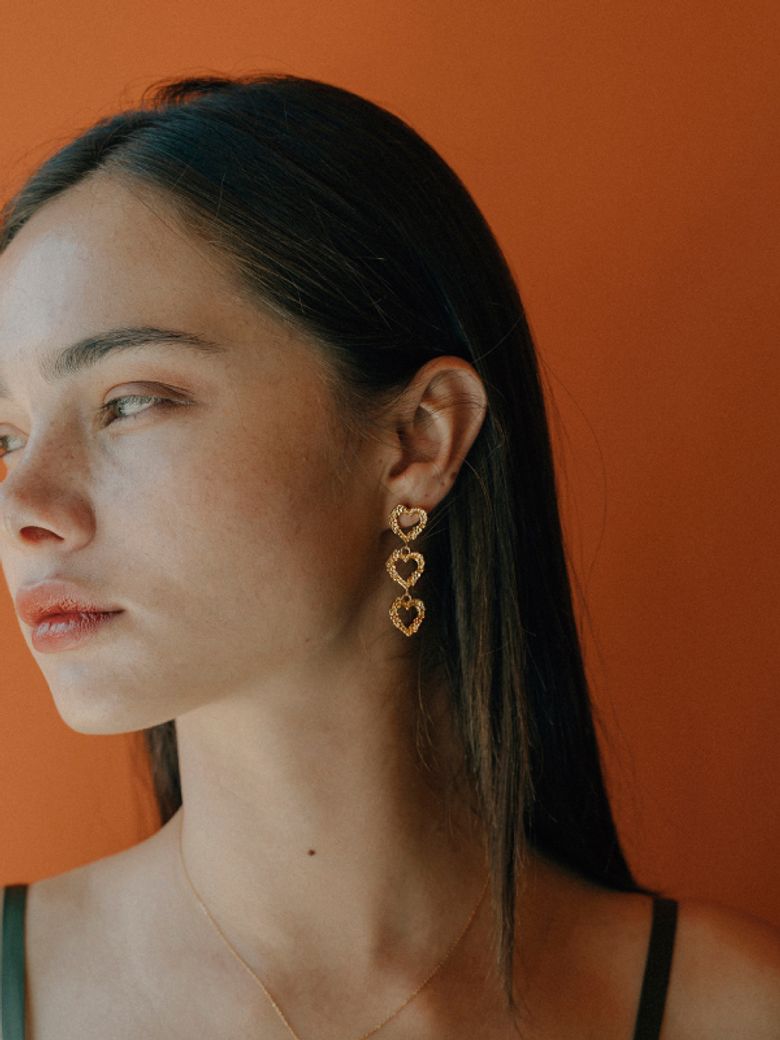 blooming heart drop earring 낱개(1piece)