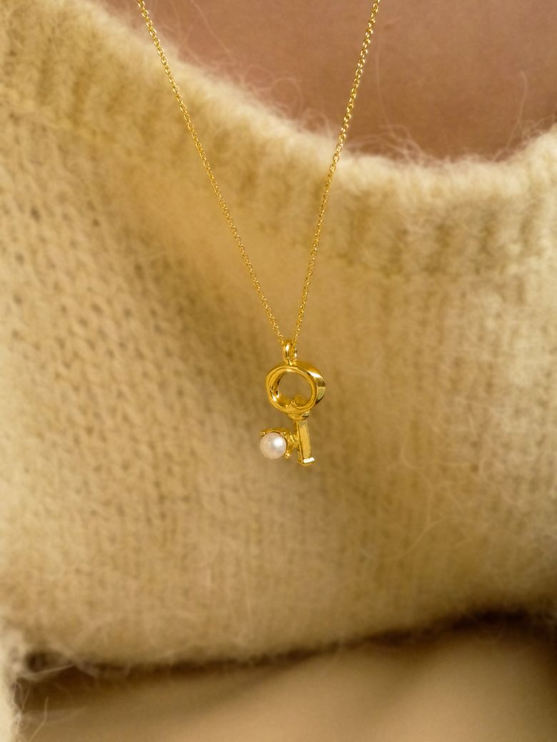heart travel key necklace