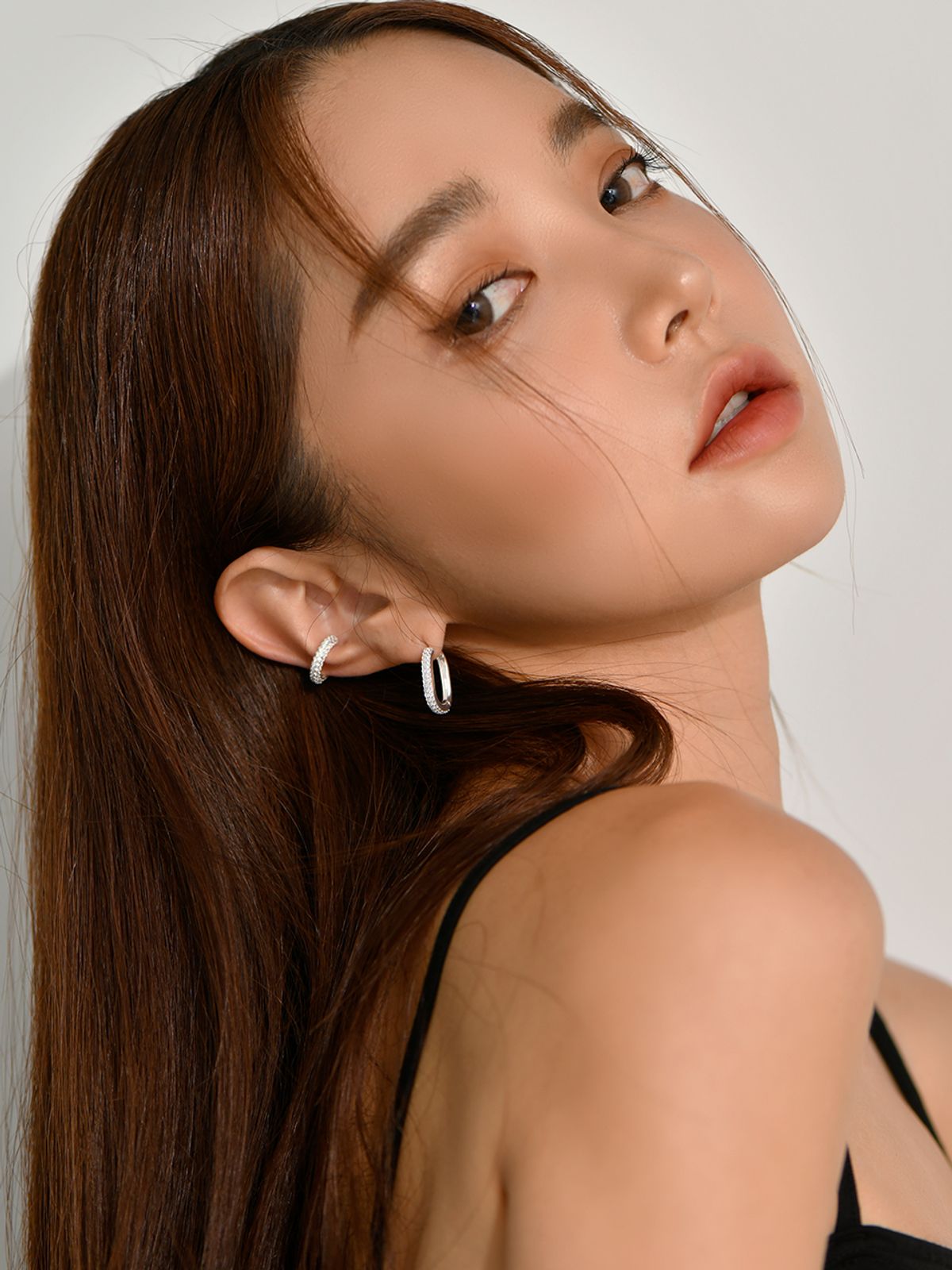 마씨에르(MACIER) [S925] 후프 샤 귀걸이 (실버)