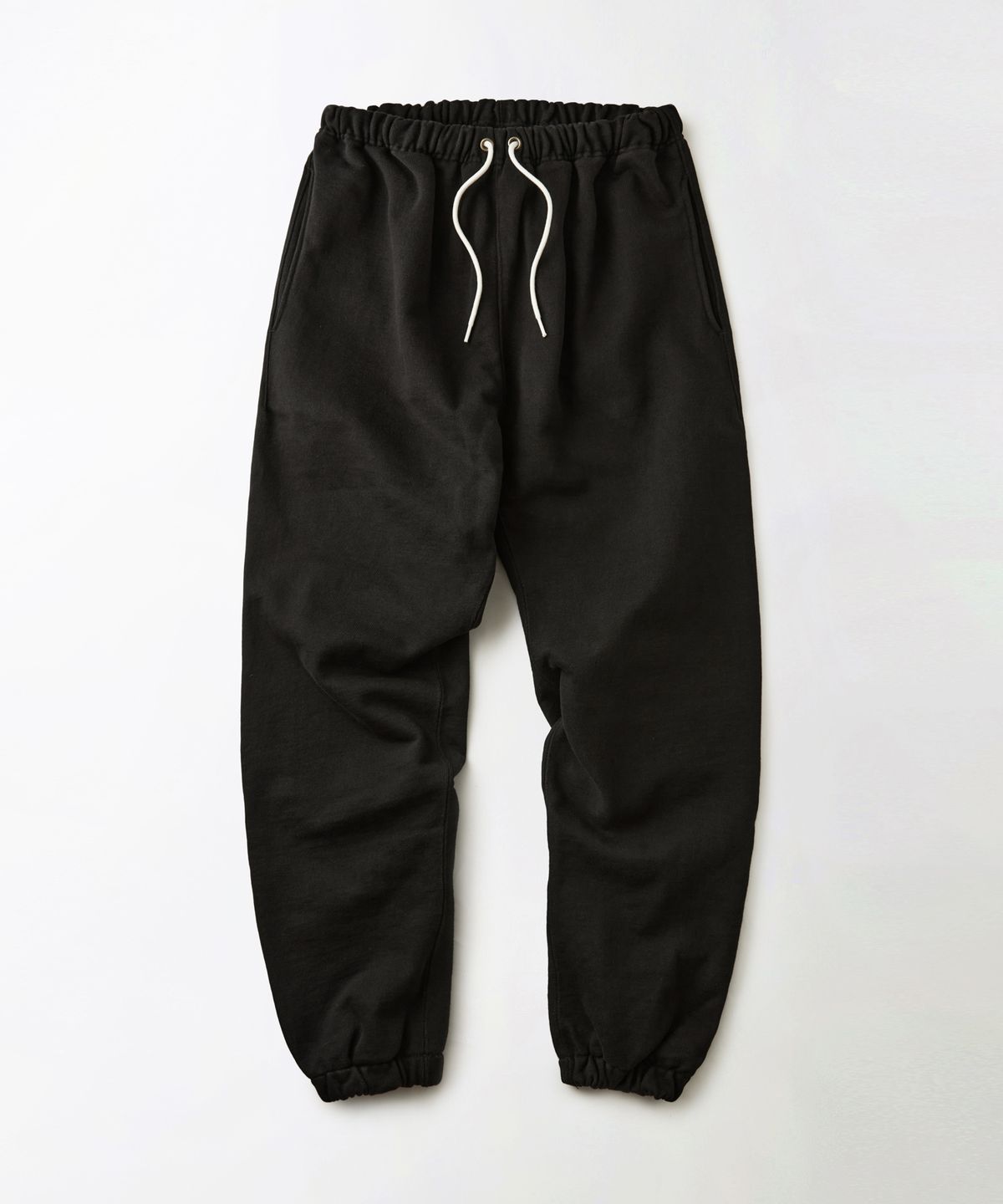 아웃스탠딩(OUTSTANDING) REVERSE HEAVY SWEAT PANTS_BLACK