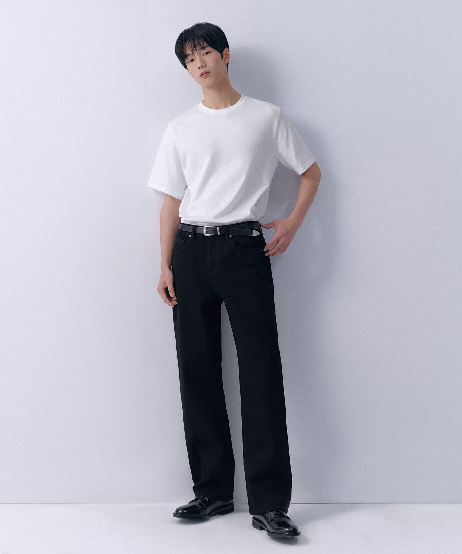 MUSINSA | MUSINSA STANDARD REGULAR FIT DENIM PANTS [BLACK]