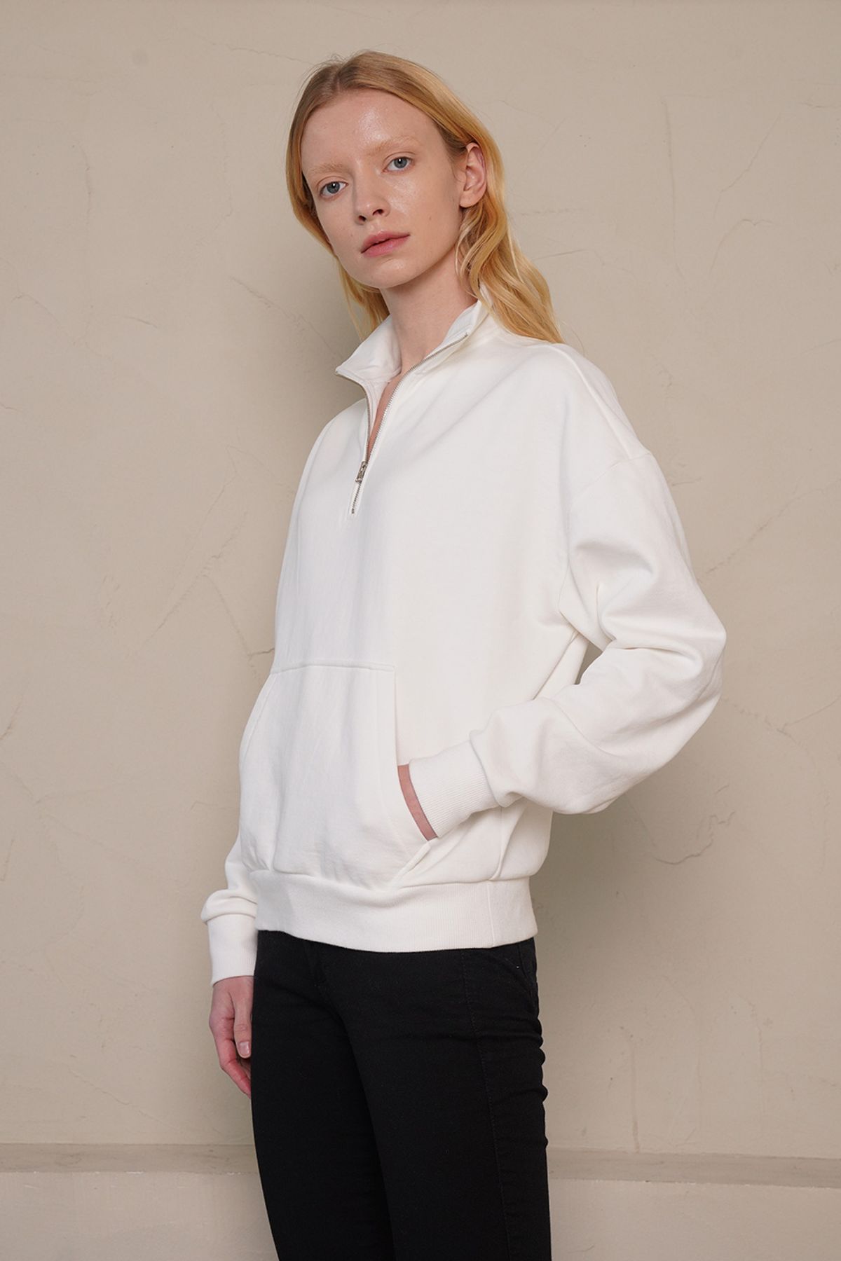 레터스(LETTUCE) Alice zip sweat shirts
