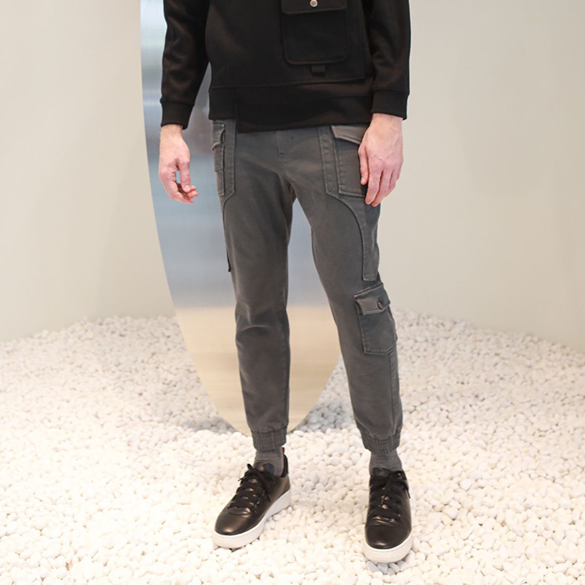 커스텀어스(CUSTOMUS) 돔라인 워싱스판 조거팬츠 CTS21WWPTA40