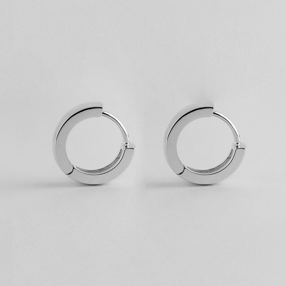 ピアス QUARQOR 7713 silver925 EARRING MUSINSA公式 | QUARQOR #7713 silver92.5 EARRING