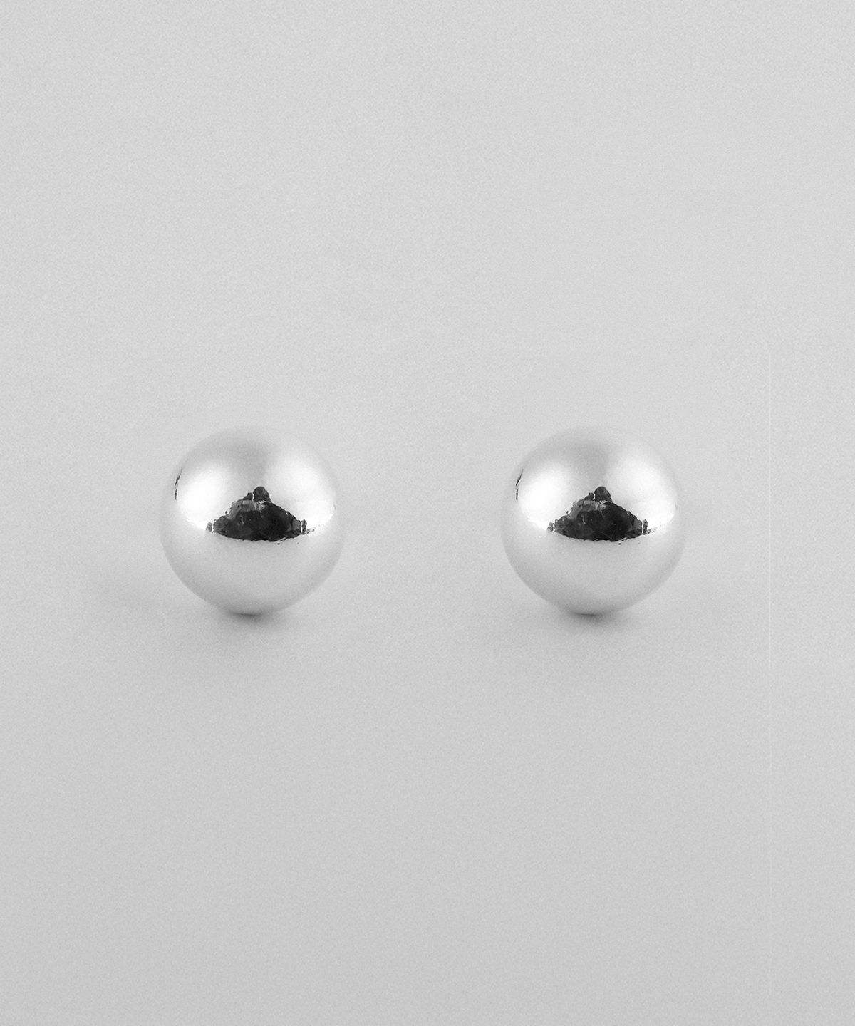 쿼르코어(QUARQOR) #7704 silver92.5 EARRING
