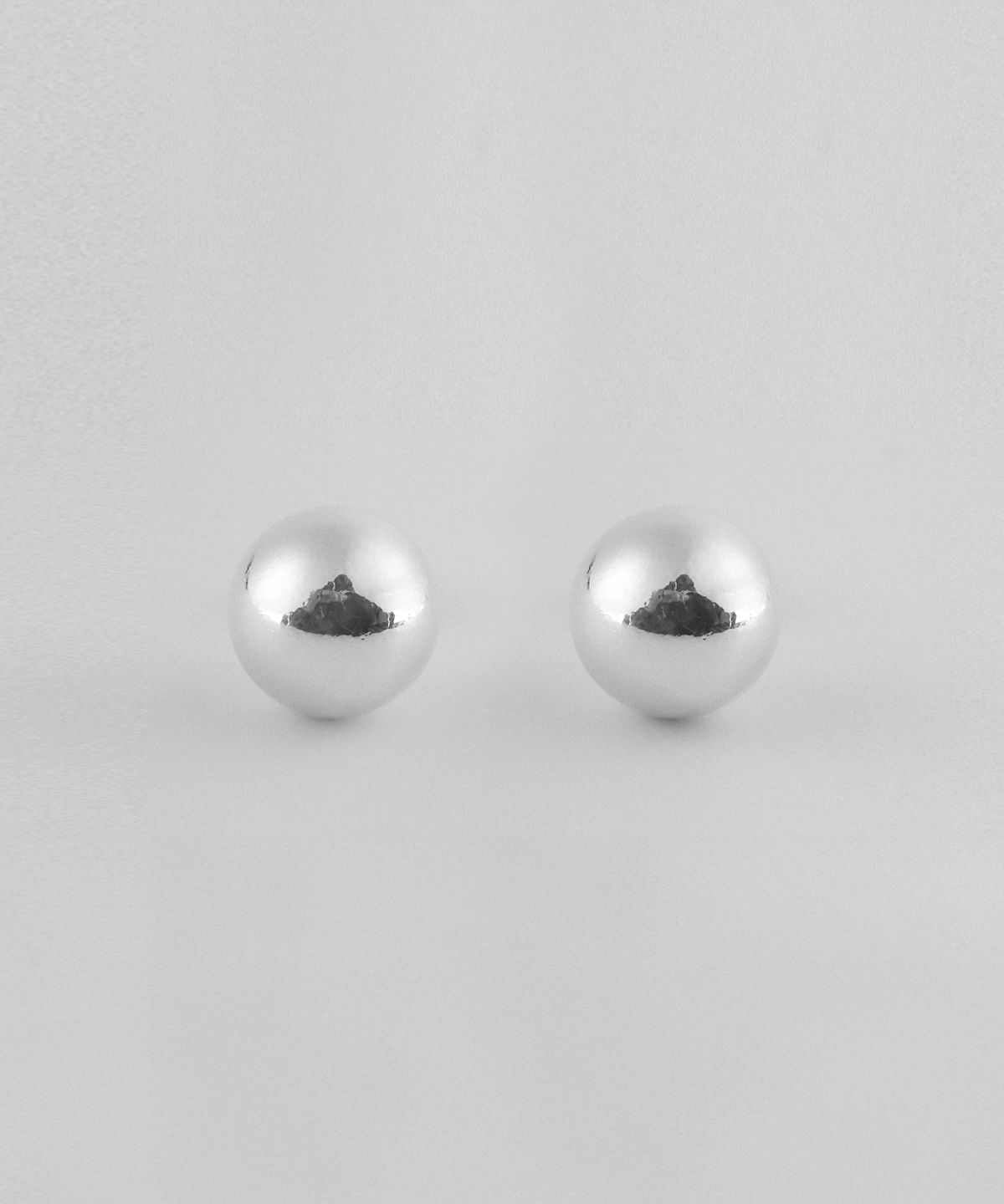 쿼르코어(QUARQOR) #7703 silver92.5 EARRING