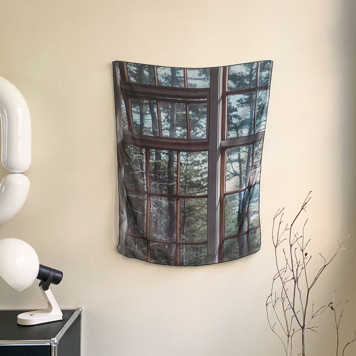 멜팅스튜디오(MELTING STUDIO) 느긋한 오후의 기록 인테리어 패브릭 쉬폰 포스터  / 38번 Forest window United States(74-90cm)