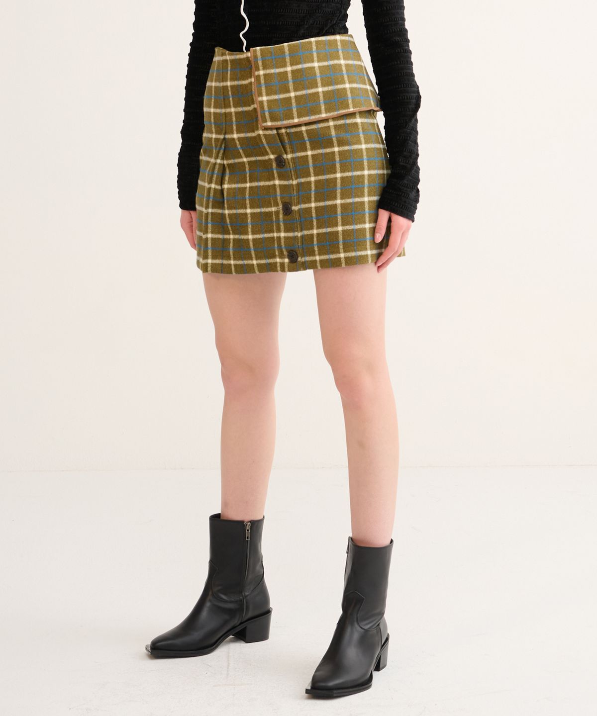 느와(NOIR) Kun Skirt