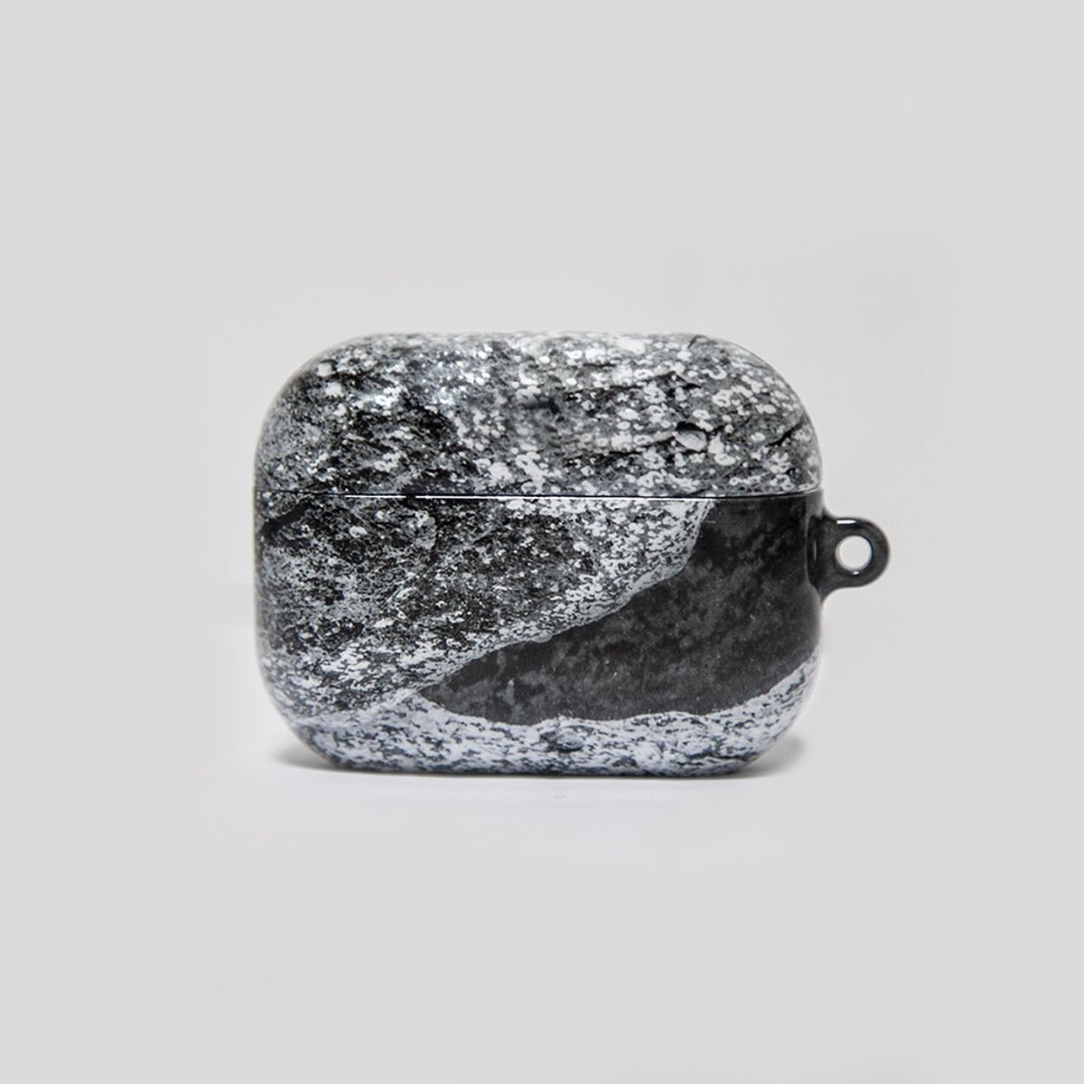 베이스언유즈(BASEDON_YOUTH) Process Trace_AIRPODS PRO CASE