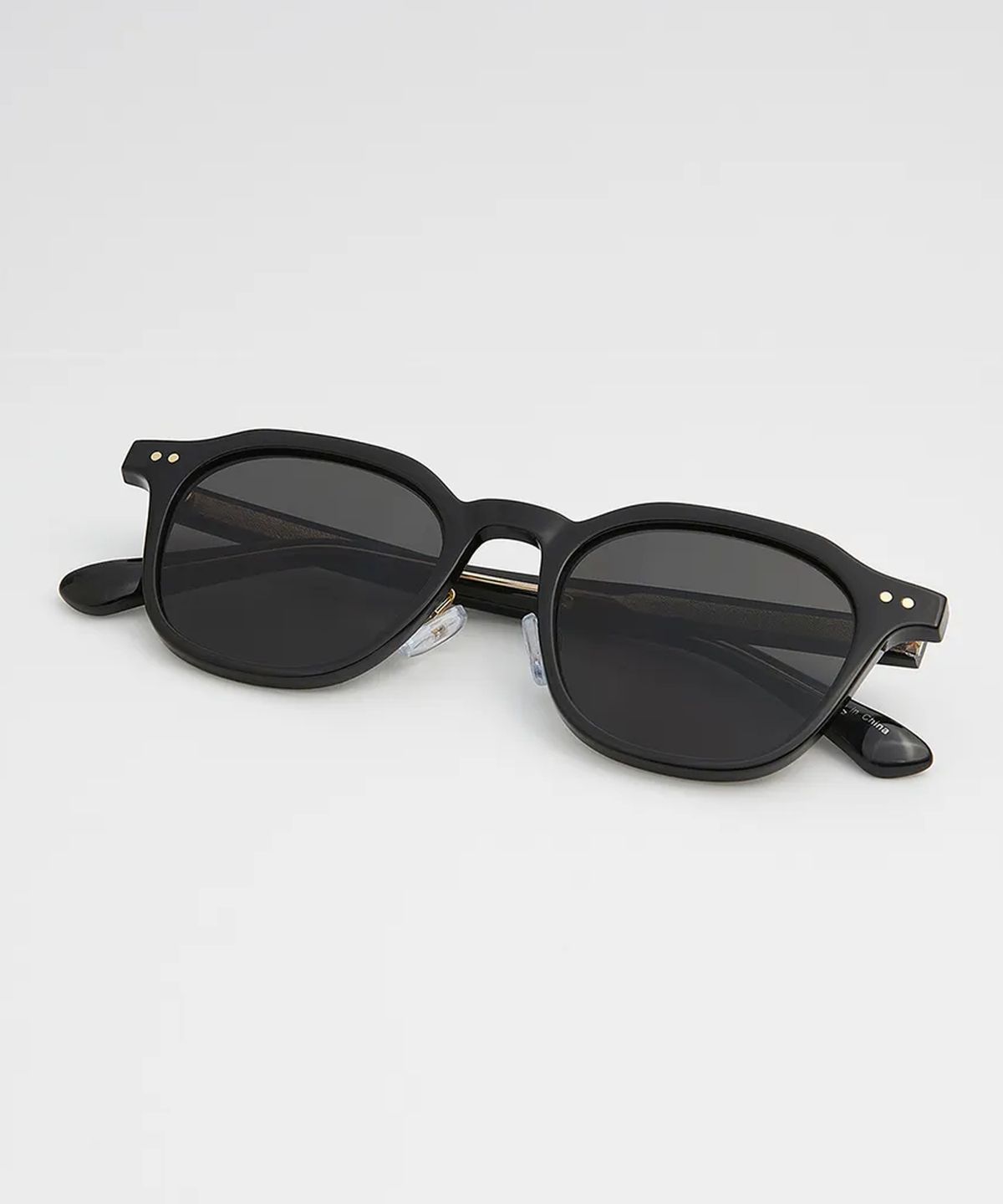 투큐브(2CUBE) 2DOT SQUARE SUNGLASSES(BLACK)