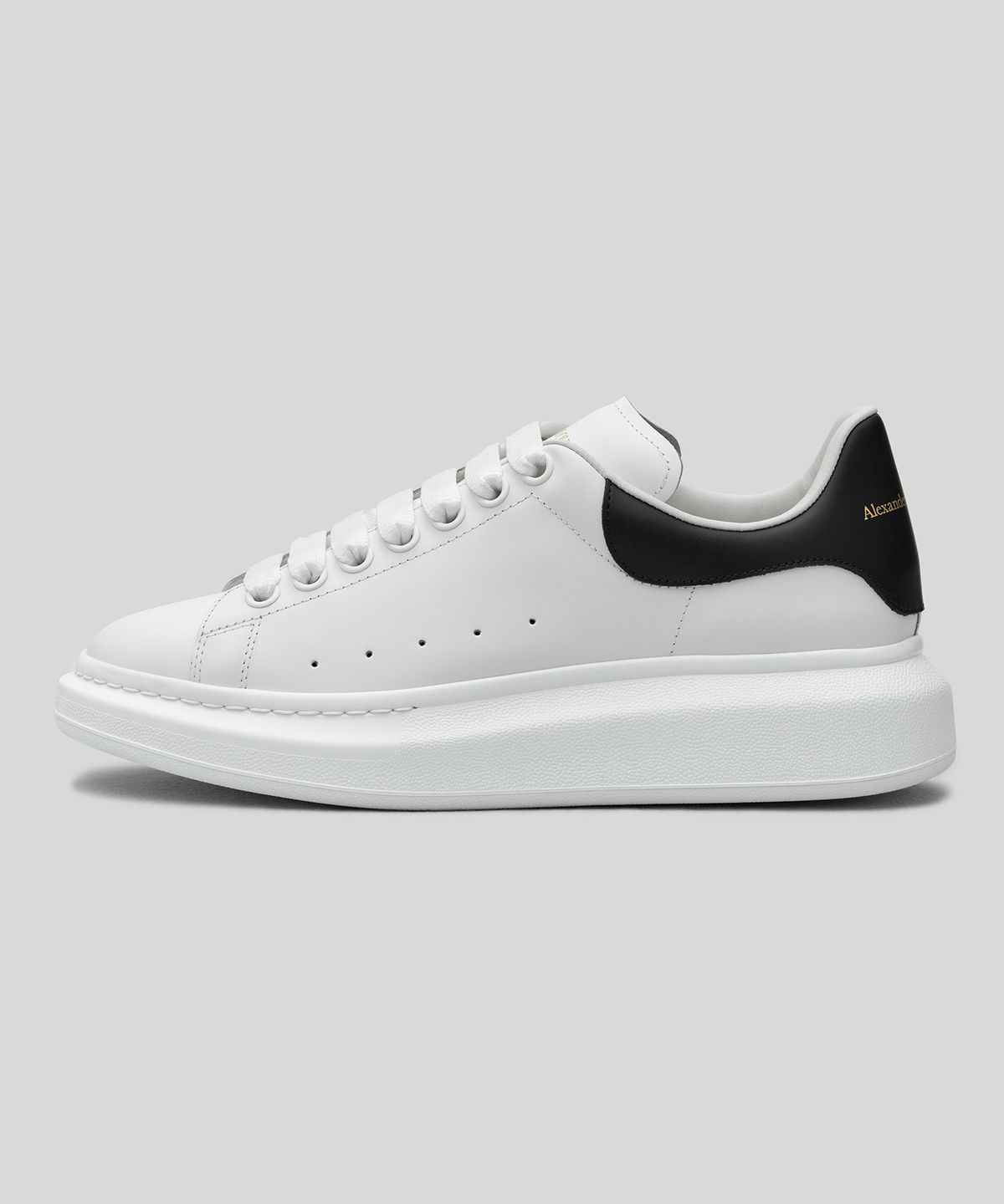 알렉산더 맥퀸(ALEXANDER McQUEEN) 오버사이즈 스니커즈 - 화이트:블랙 / 553680WHGP59061