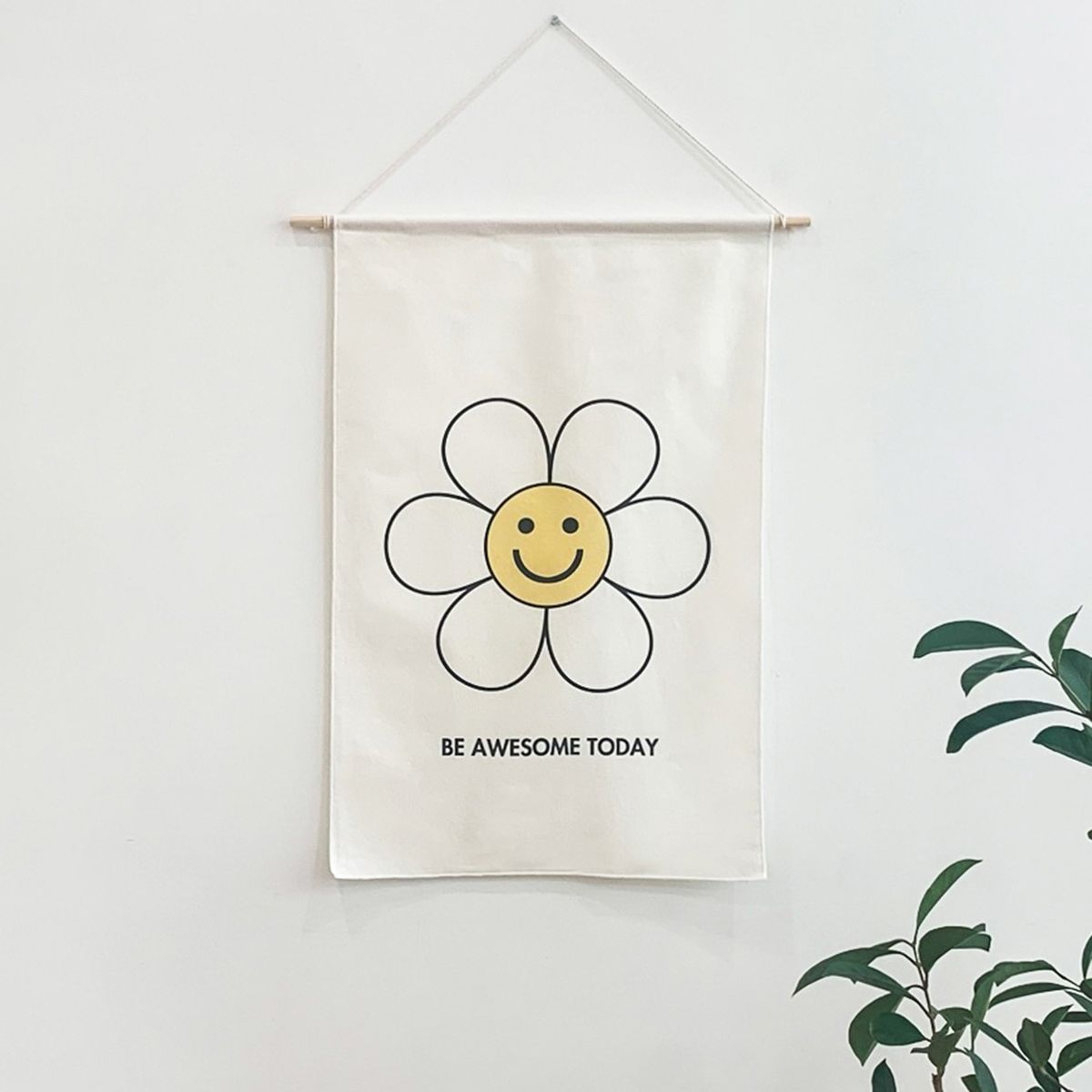 멜팅스튜디오(MELTING STUDIO) 패브릭 우드 행잉 포스터  / 09번 Bombom Smile (우드프레임 포함)