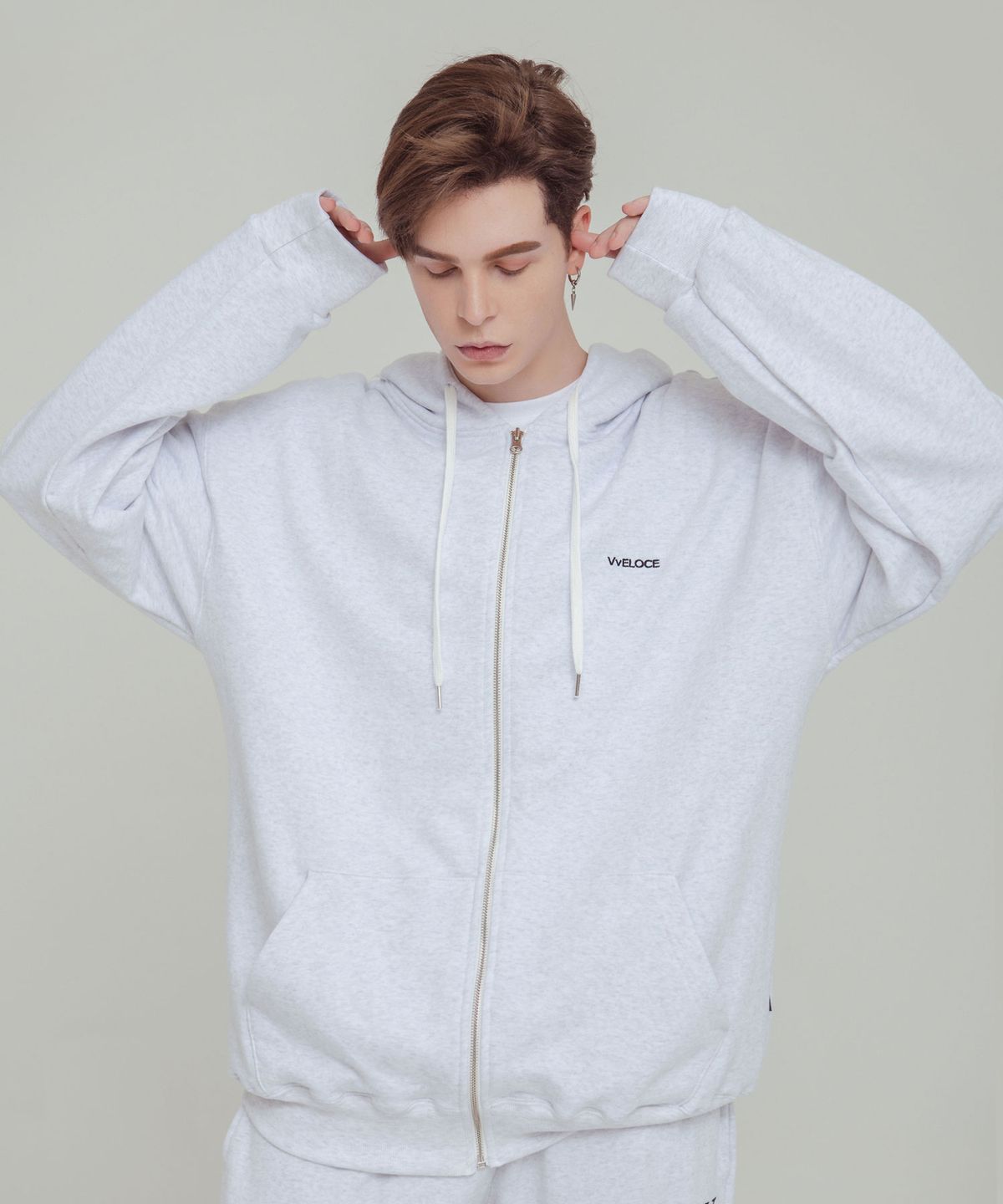 뷔벨로체(VVELOCE) DV 오버핏 집업 후드 아이보리