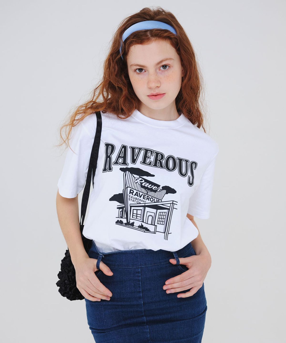 레이버러스(RAVEROUS) 서비스 스테이션 티셔츠 화이트