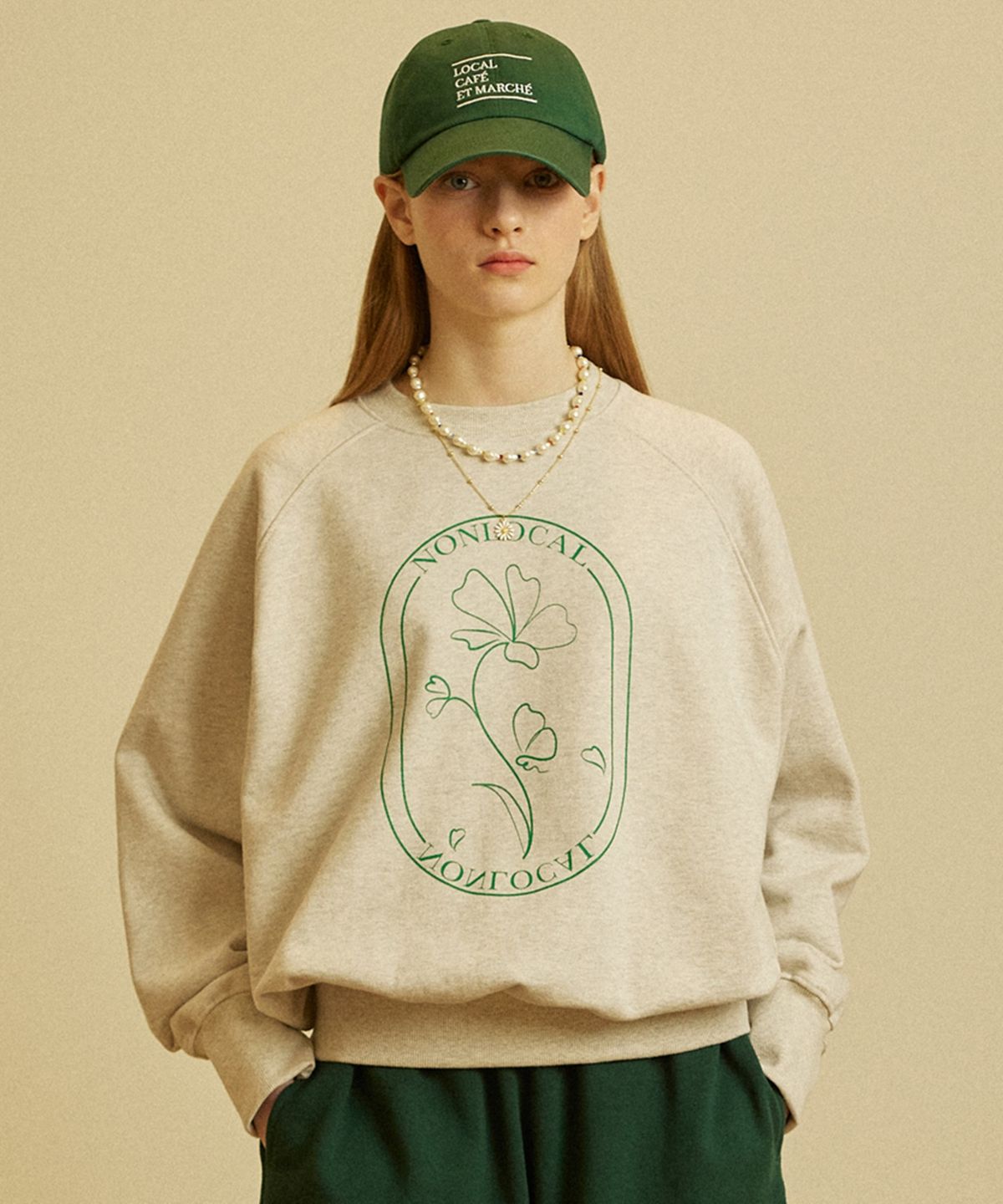 논로컬(NONLOCAL) [기모선택] Cosmos Print Sweatshirt - Oatmeal