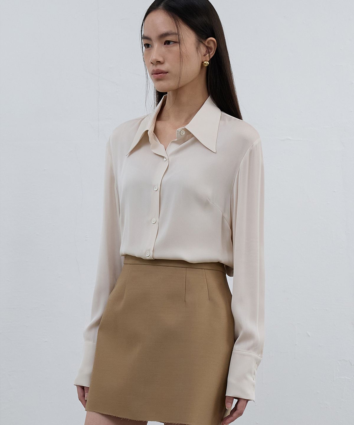 분닥세인츠(THE BOONDOCK SAINTS) Sharp Collar Silk Shirt Coconut Milk