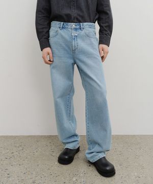 M HIGH STRAIGHT DENIM PANTS light blue