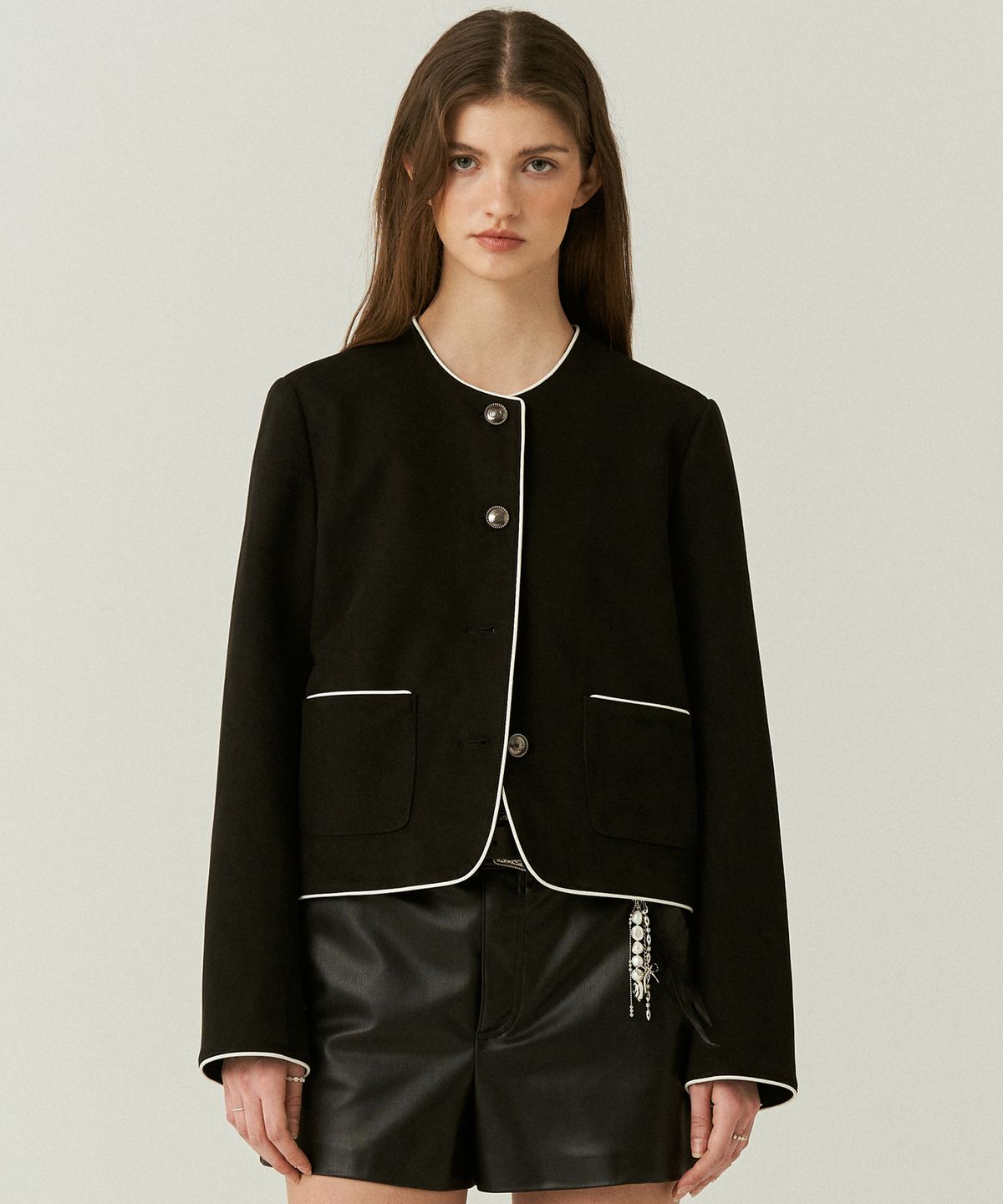 도프셉(DOFFSEPT) Suede Crop Classic Jacket in Black