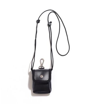 FAUX LEATHER POUCH BAG (BLACK)