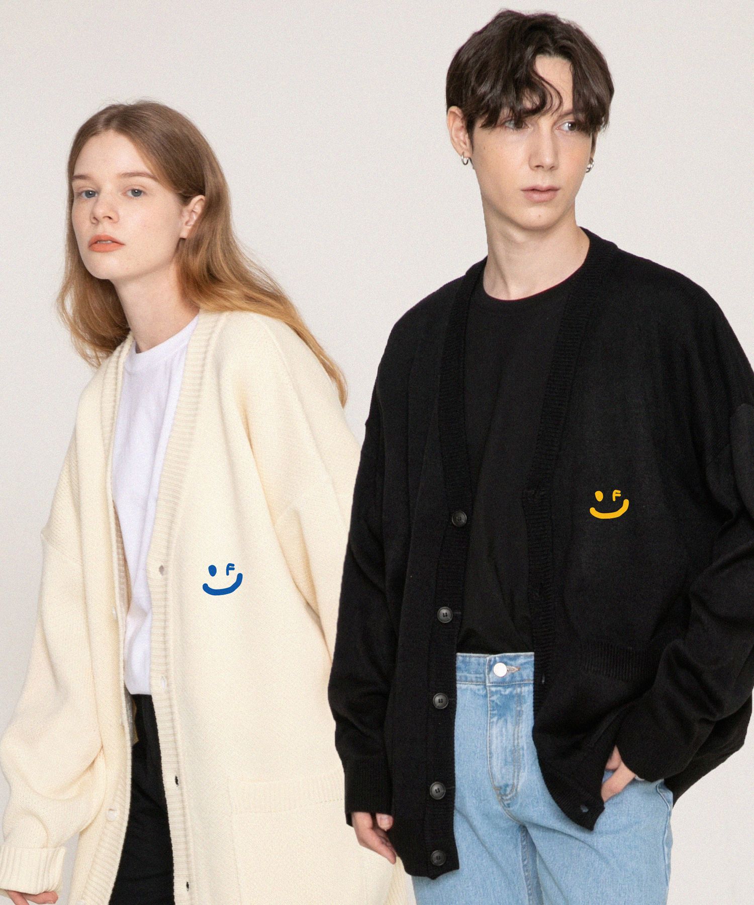 MUSINSA | GRAVER [UNISEX] SMALL DRAWING SMILE KNIT