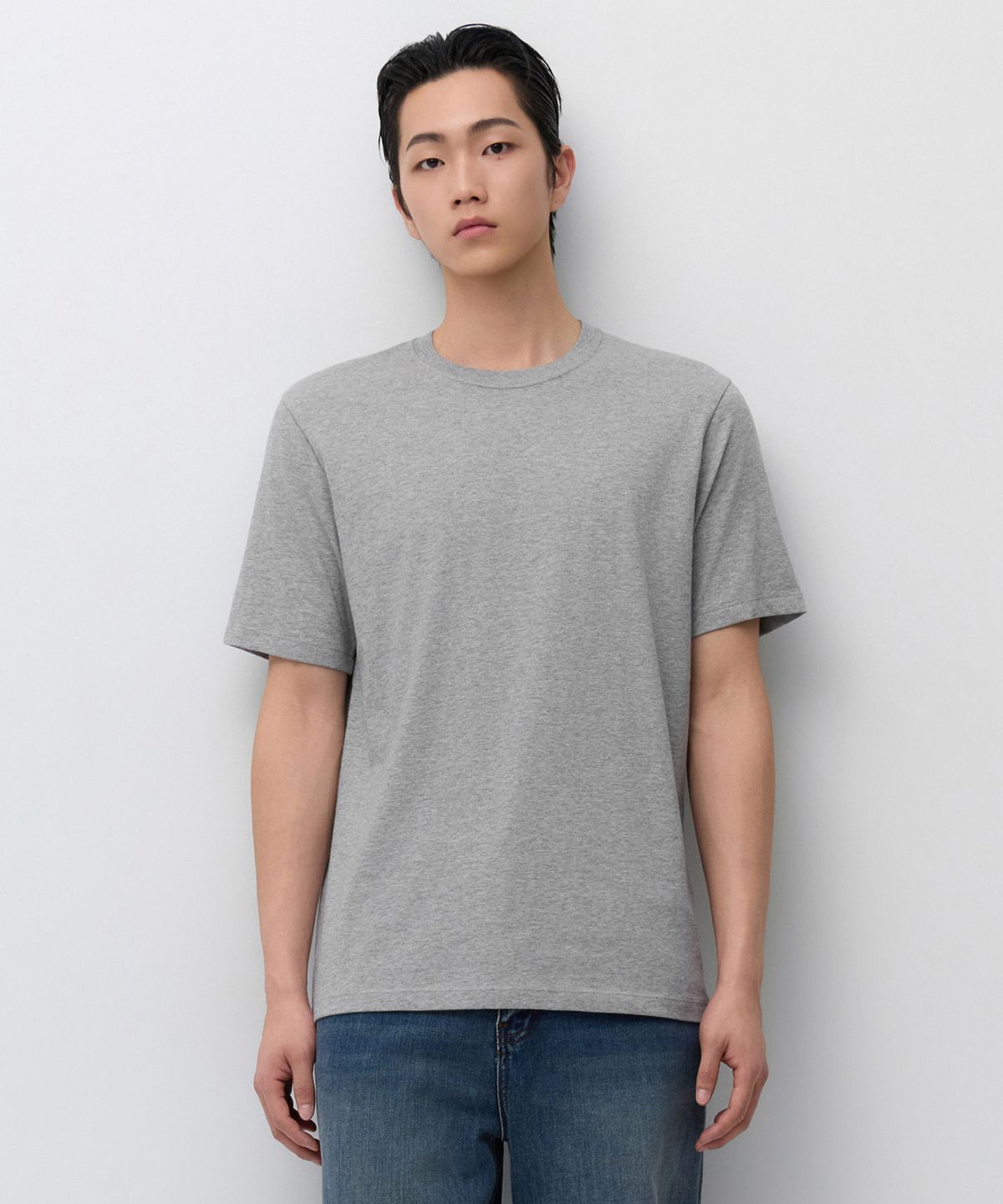 무신사 스탠다드(MUSINSA STANDARD) [쿨탠다드] 베이식 크루 넥 티셔츠 [미디엄 그레이]