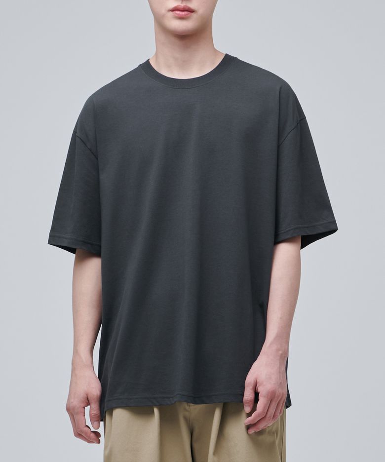 [쿨탠다드] 오버사이즈 크루 넥 티셔츠 [다크 그레이]