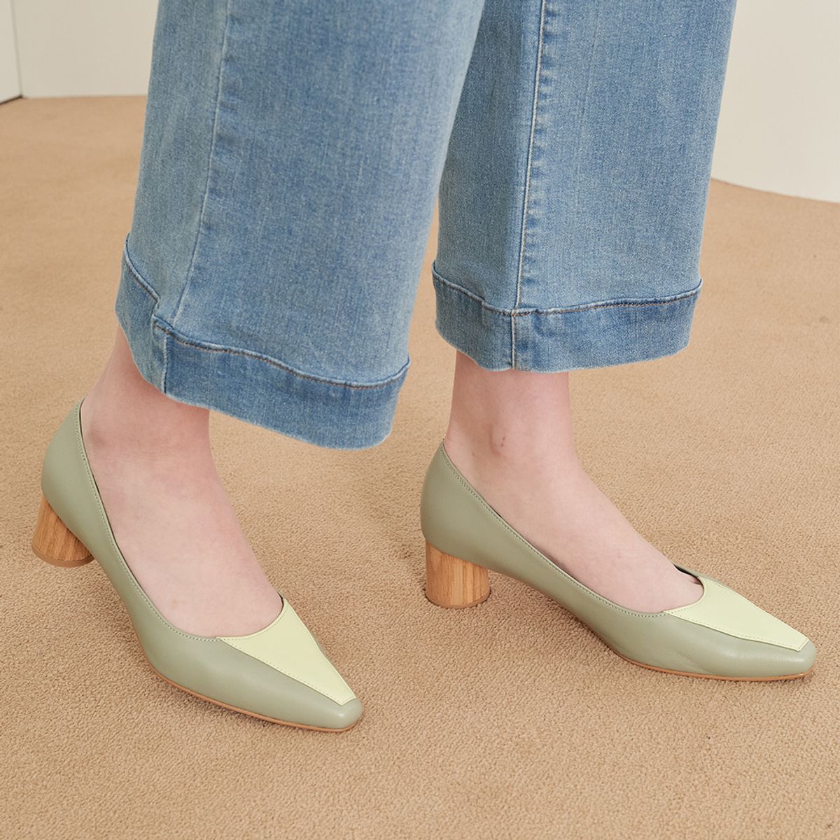 케리제이드(KERRIJADE) Cutting Pumps_Mint