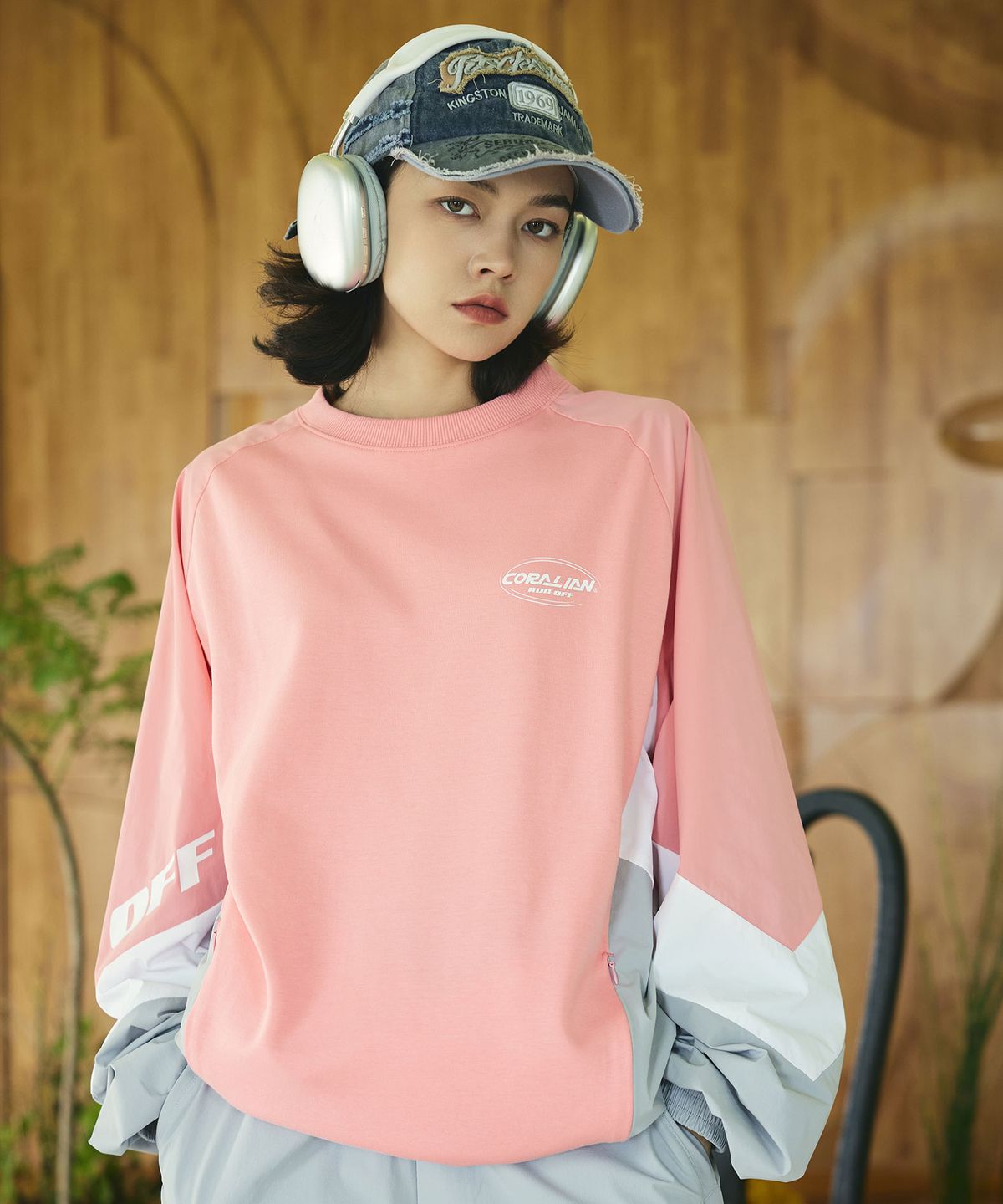 코랄리안(CORALIAN) 웨어러블 절개 스웨트셔츠 핑크