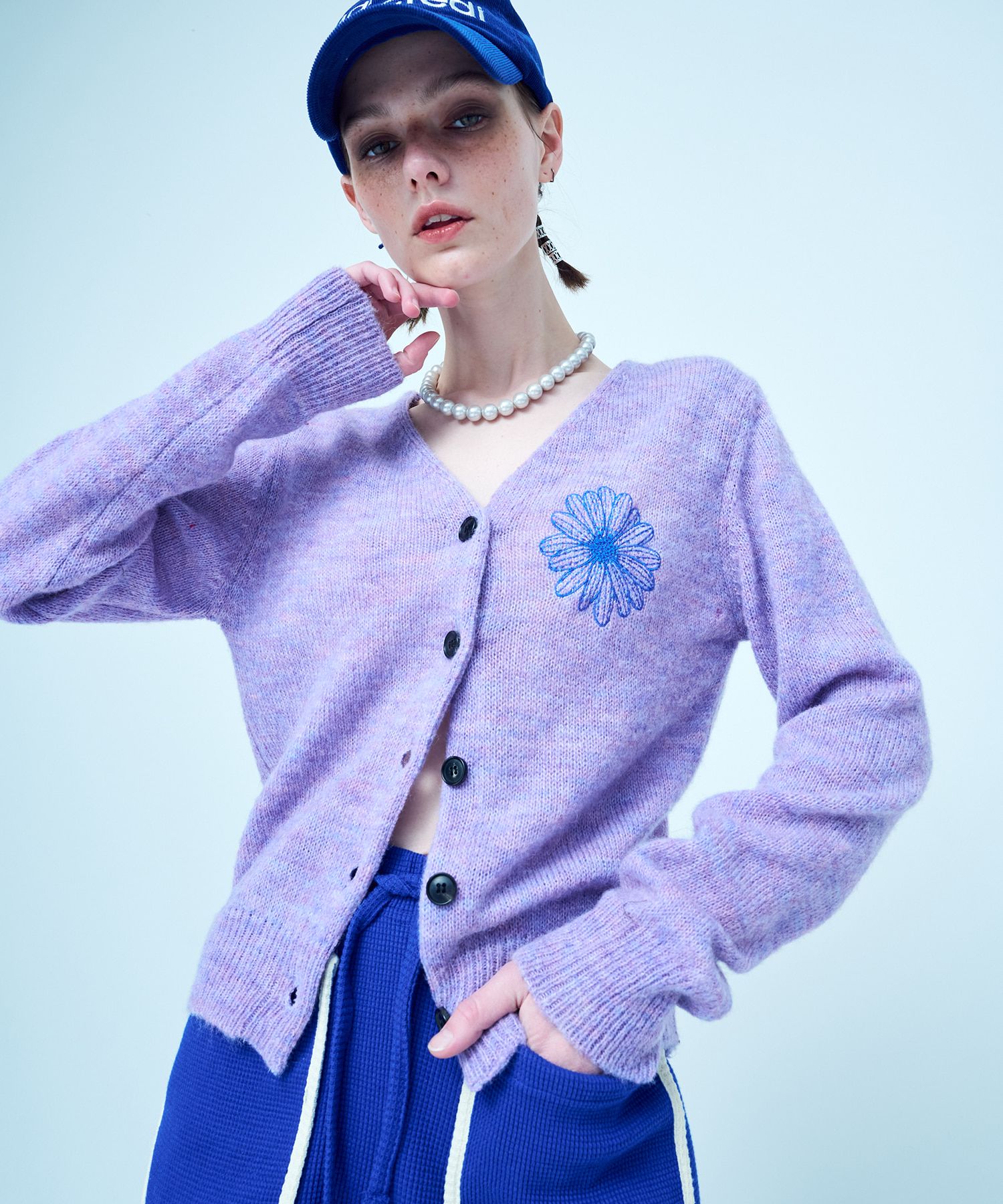 MUSINSA公式 | MARDI MERCREDI MOHAIR CARDIGAN V NECK_LILAC BLUE