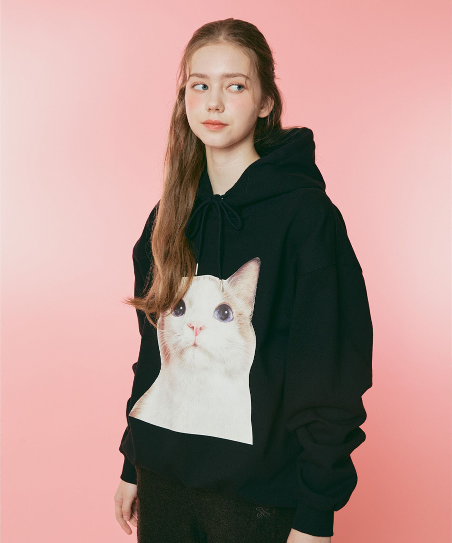MUSINSA ETRE AU SOMMET Cat Face Hoodie Shirt (Black)