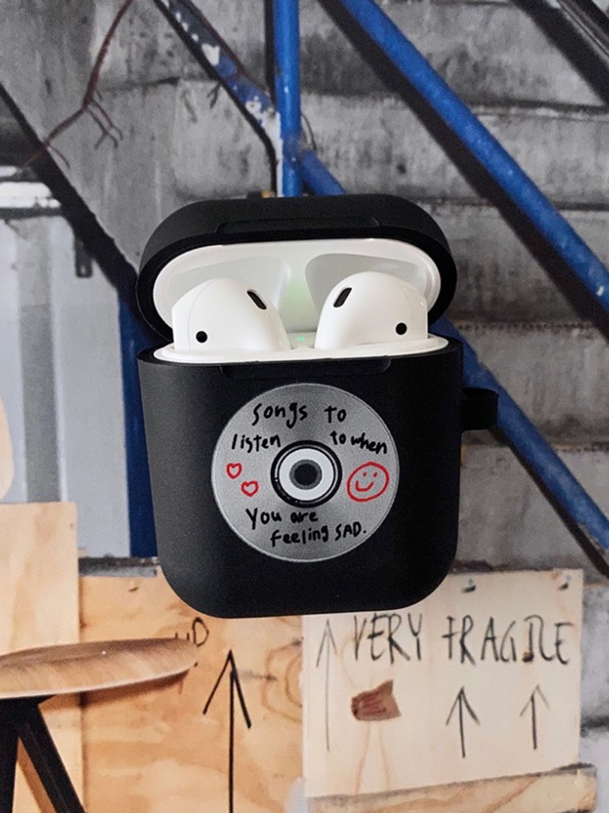 애프터눈라이브(AFTERNOONLIVE) My Vintage Airpods Case (Black)