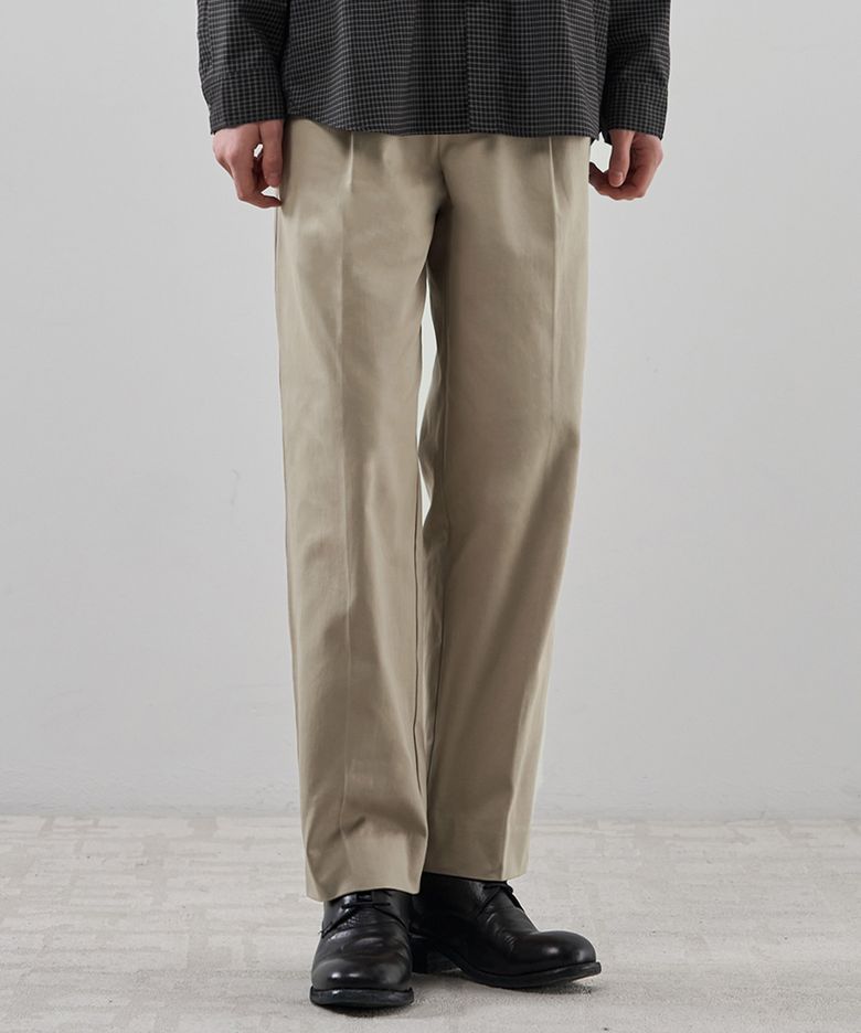 테이퍼드 밴딩 치노 팬츠 [L.BEIGE]