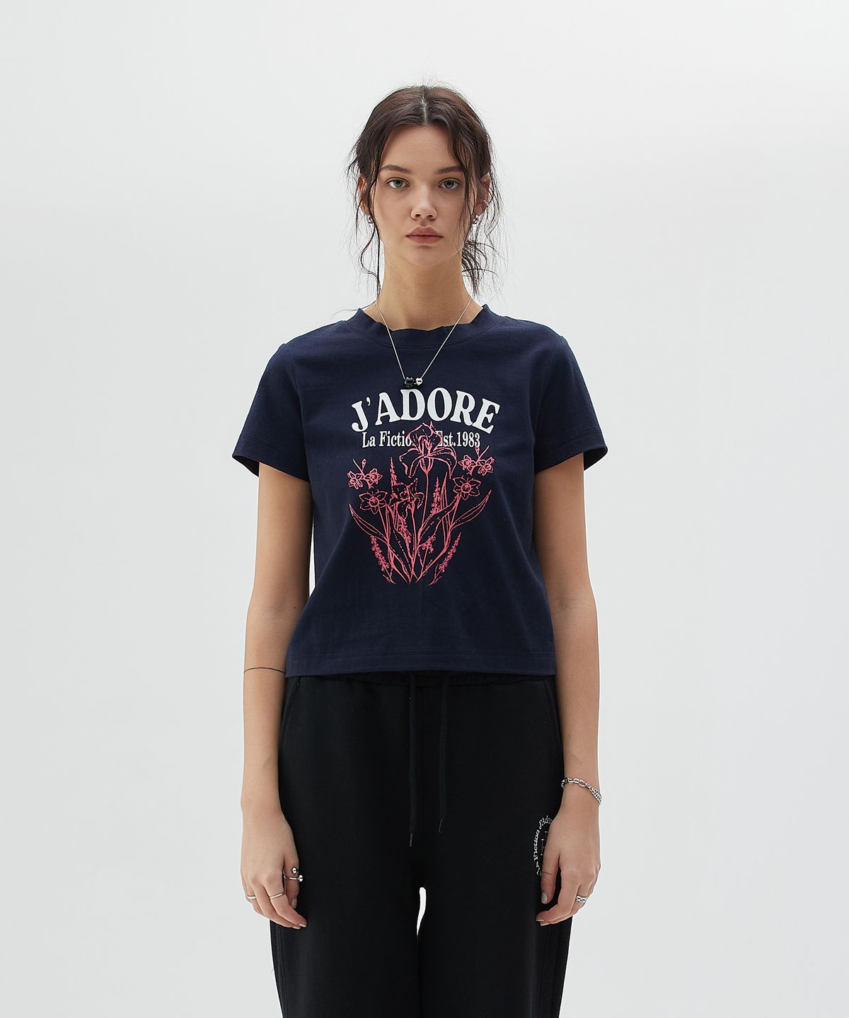 라티젠(LARTIGENT) LY FLOWER T-SHIRT(NAVY)