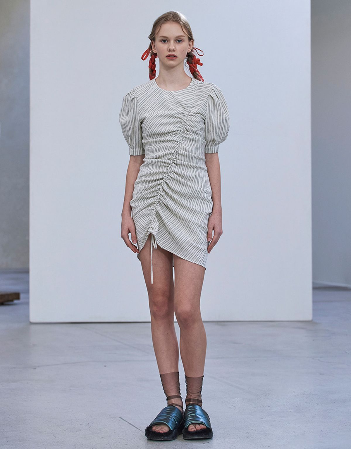 워브먼트(WOVEMENT) Puff Sleeve Dress - Stripe