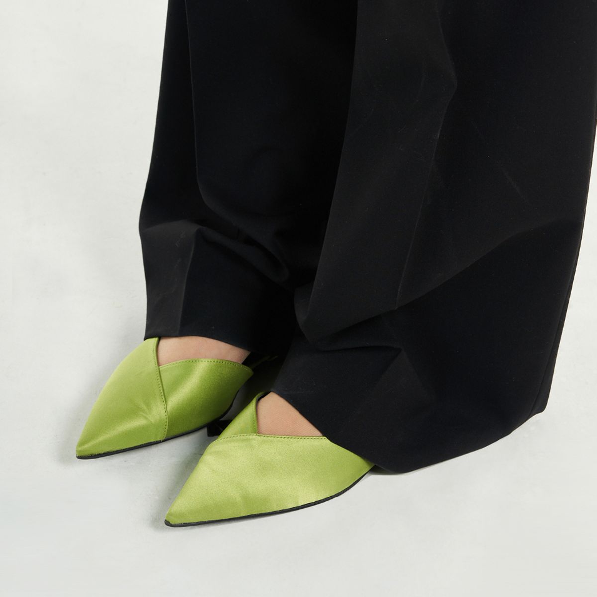 루시크루(LUCY CREW) Stiletto Satin Flat LC130 4color_1cm