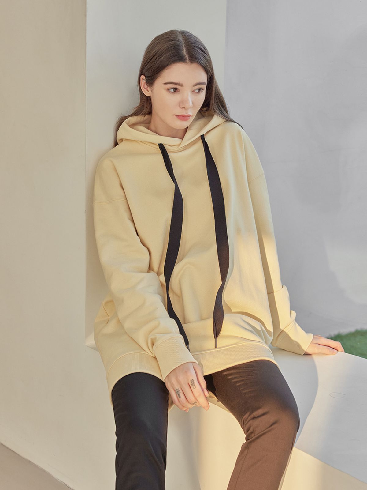 에이리프(A.RIFF) Luce hoodie t-shirts_YELLOW