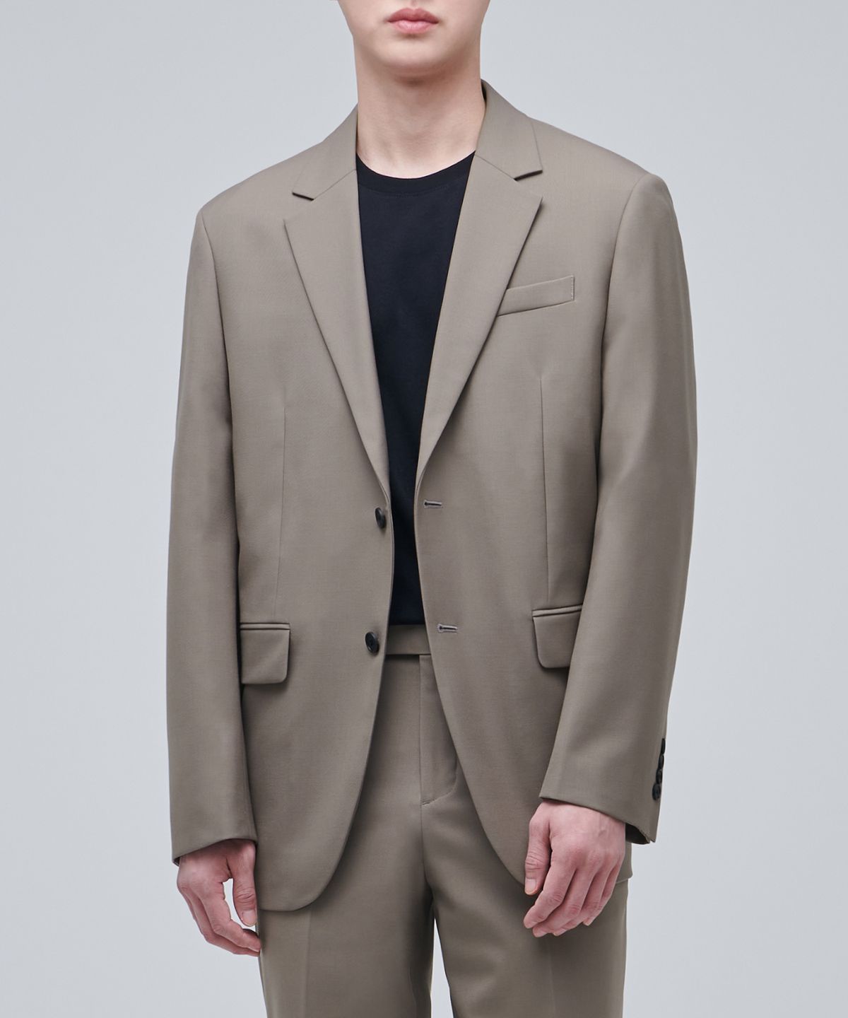 무신사 스탠다드(MUSINSA STANDARD) 울 블렌드 릴렉스드 베이식 블레이저 [더스티 베이지]