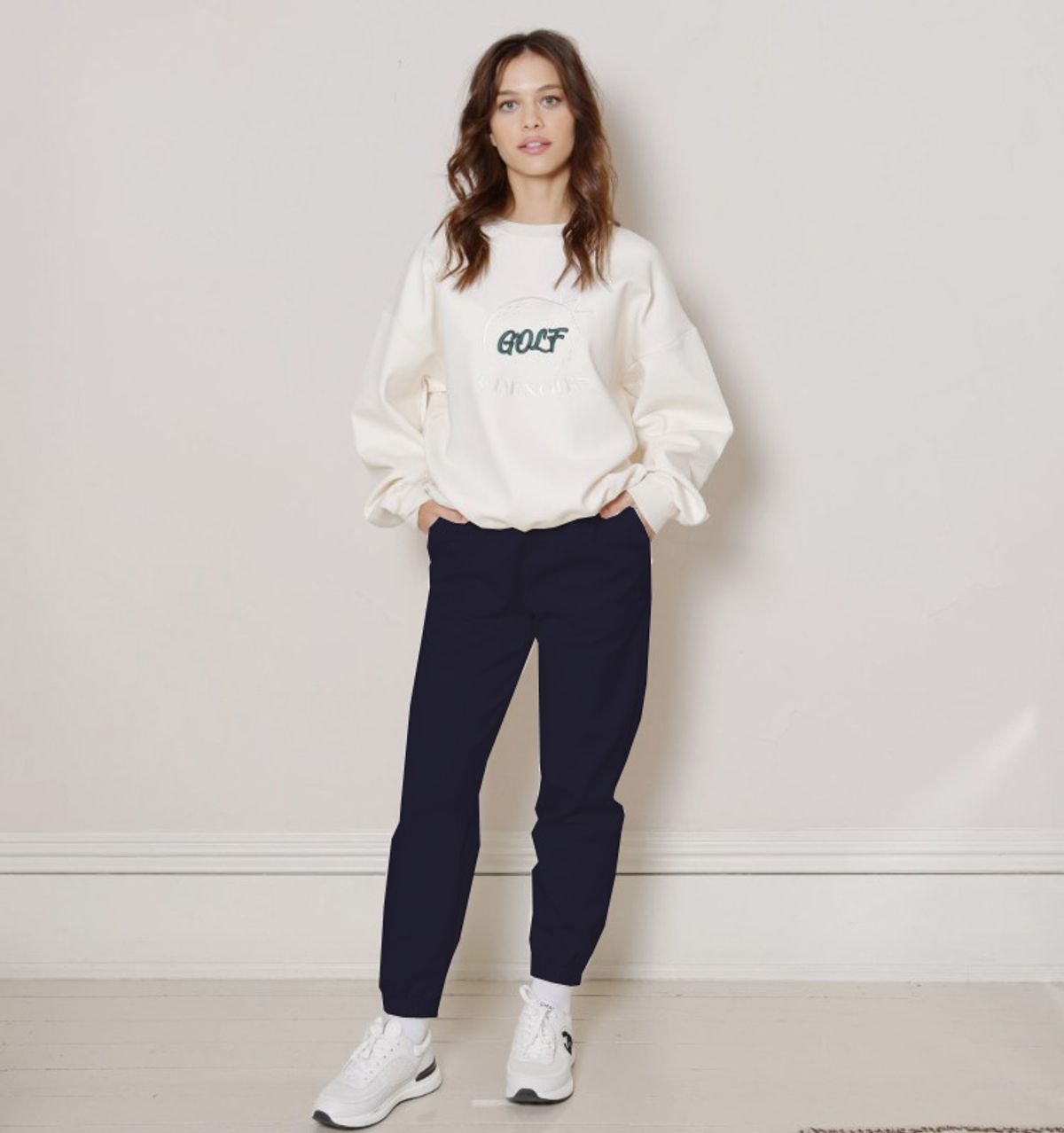 씨드느와(C DE NOIRS) WOMEN THE LOOSE-FIT SWEAT PANTS (NAVY)